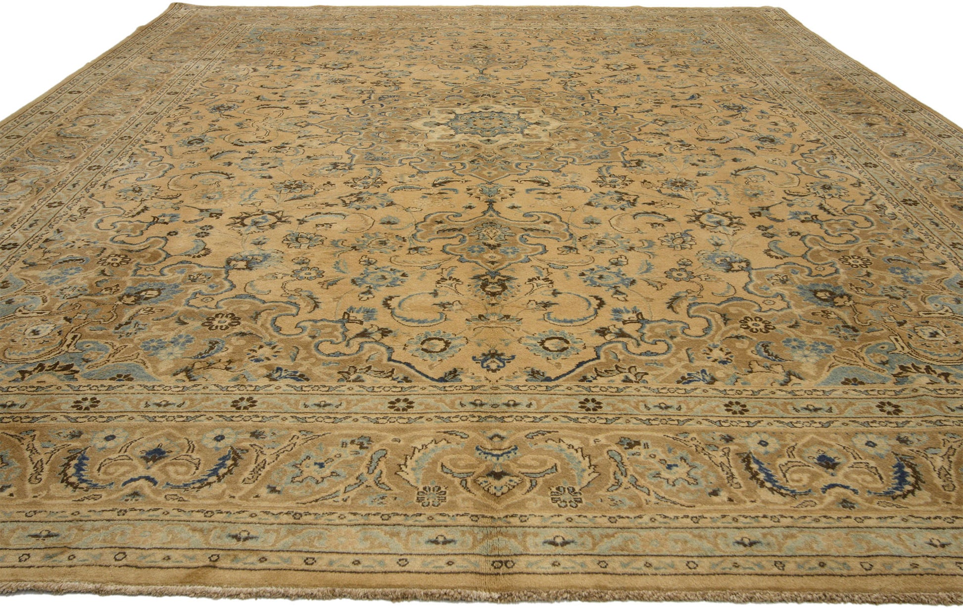 10 x 13 Vintage Persian Mashhad Rug 75890