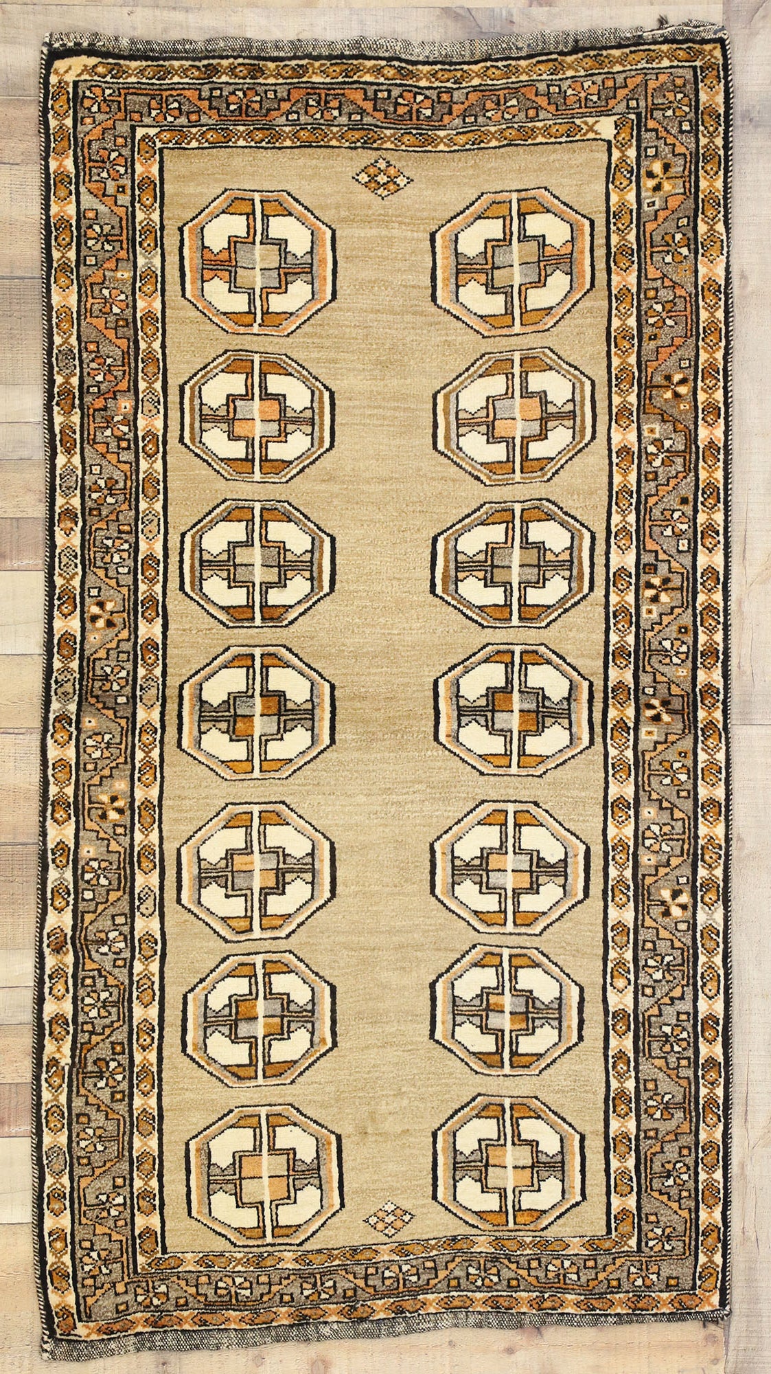 3 x 6 Vintage Shiraz Rug 76005