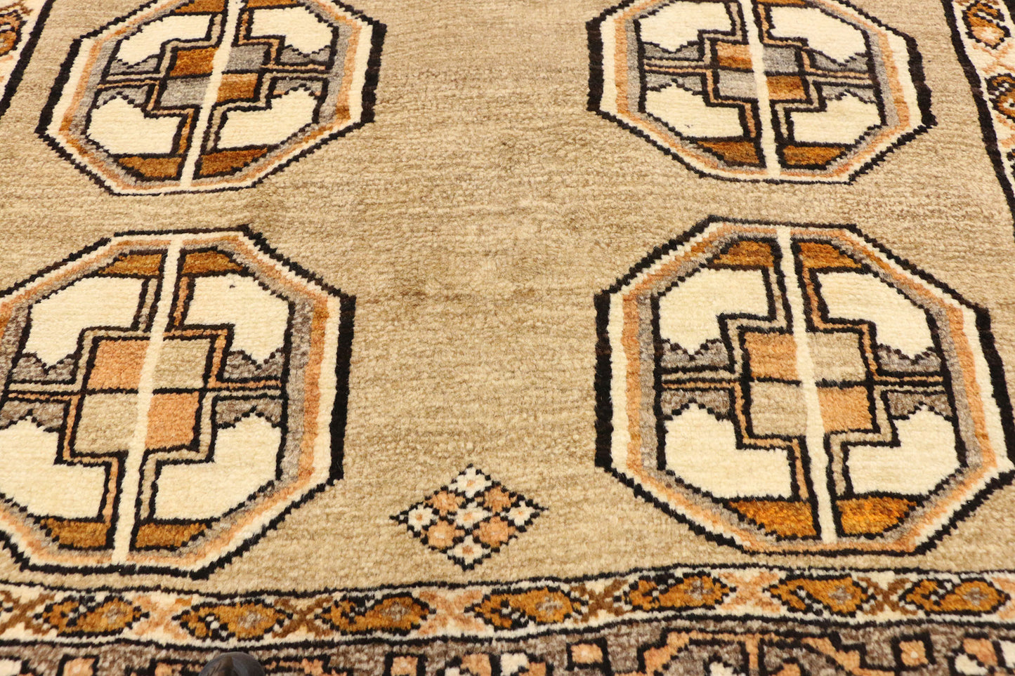3 x 6 Vintage Shiraz Rug 76005