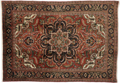 7 x 10 Vintage Heriz Rug 76008