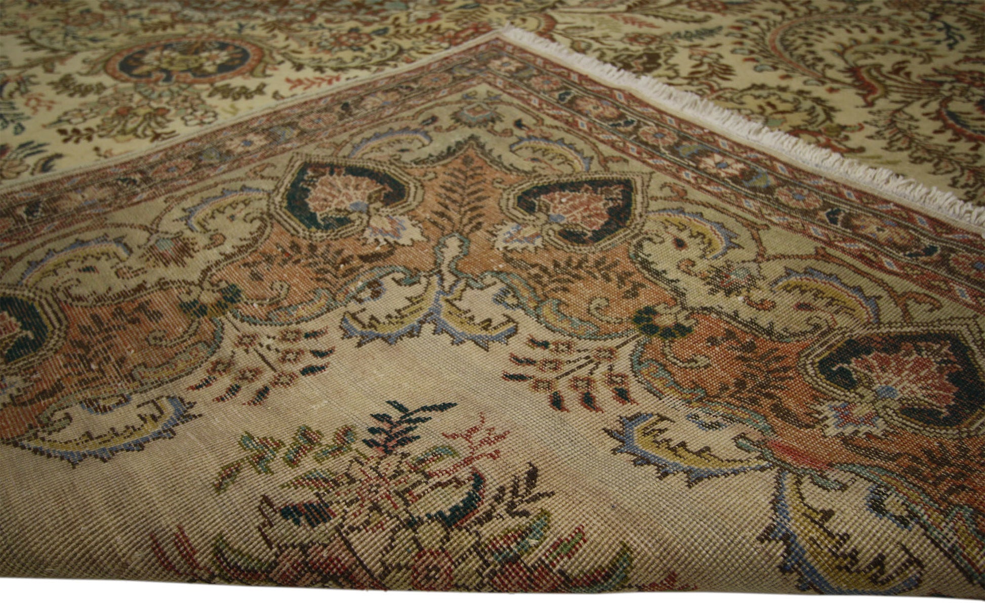 10 x 13 Vintage Persian Tabriz Rug 76285