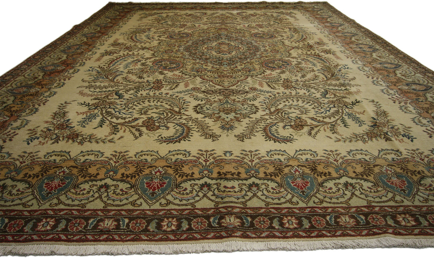 10 x 13 Vintage Persian Tabriz Rug 76285