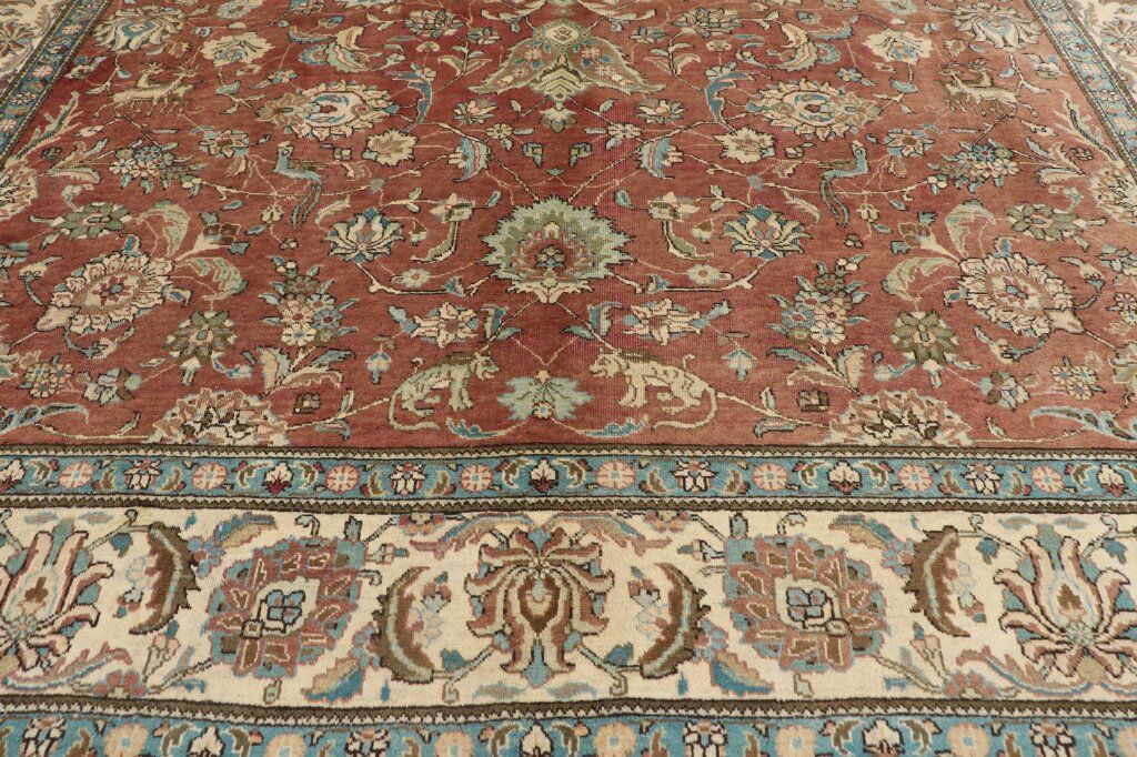 10 x 13 Vintage Persian Tabriz Rug 76286