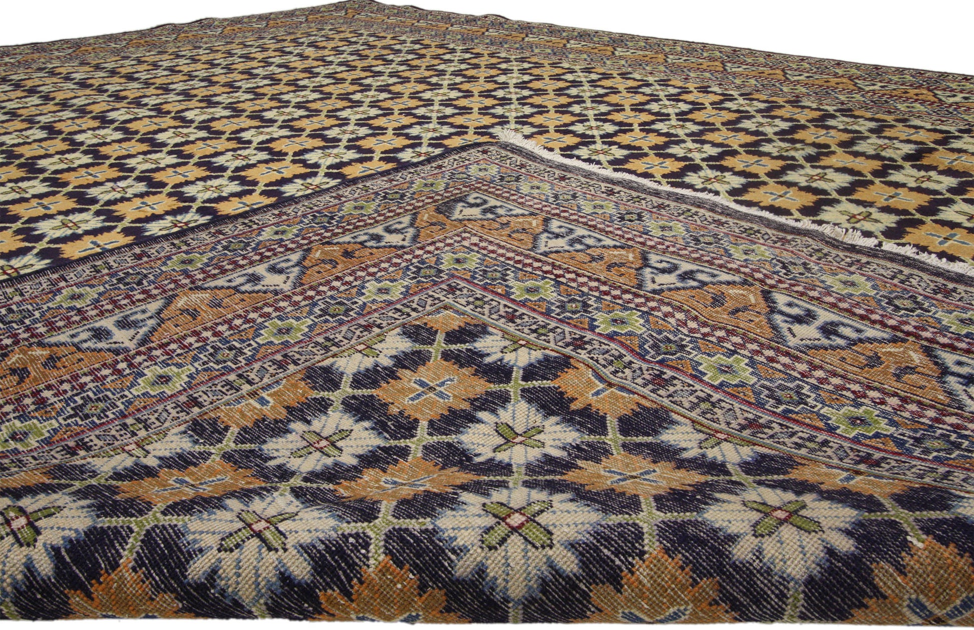10 x 13 Vintage Mashad Rug 76354