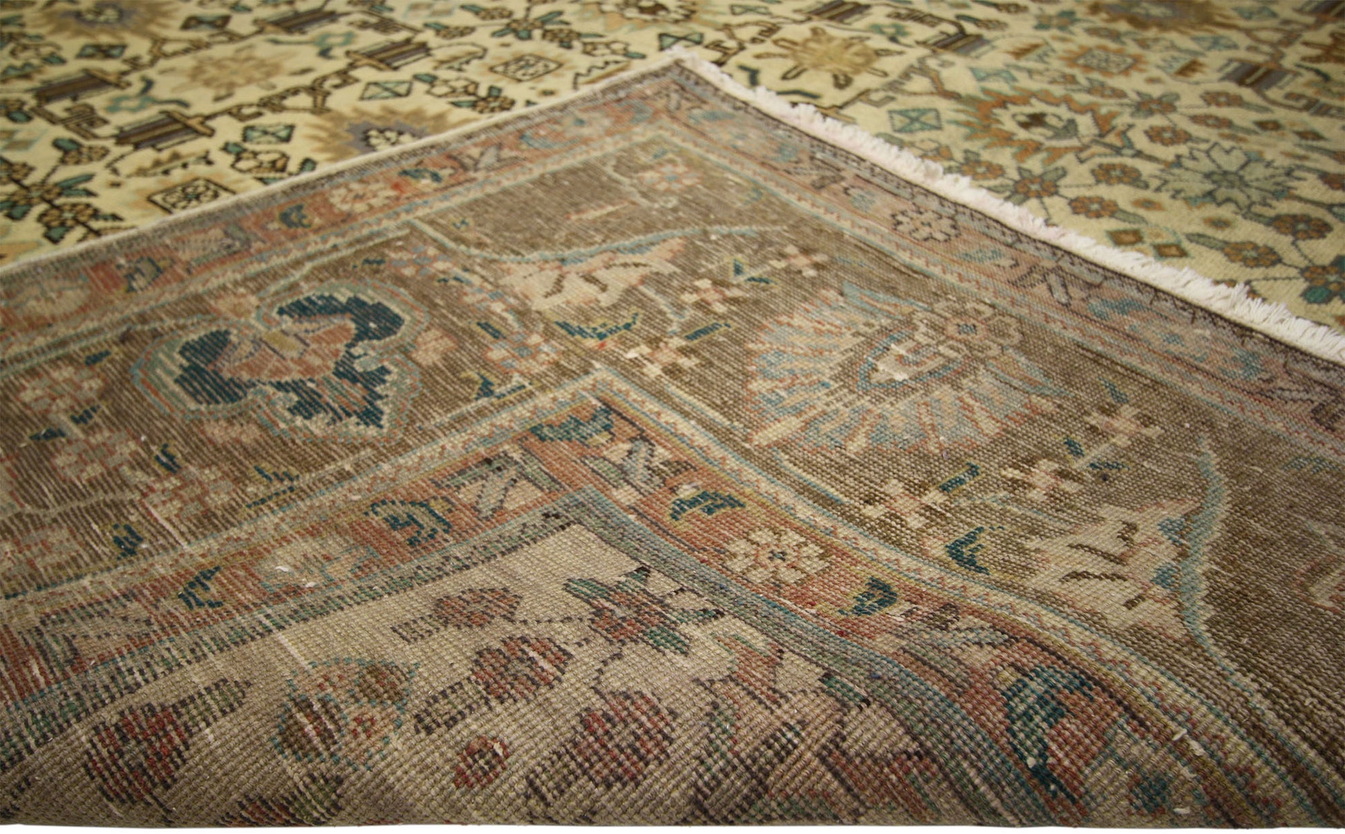 10 x 13 Vintage Persian Tabriz Rug 76360