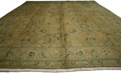 10 x 13 Vintage Persian Tabriz Rug 76369