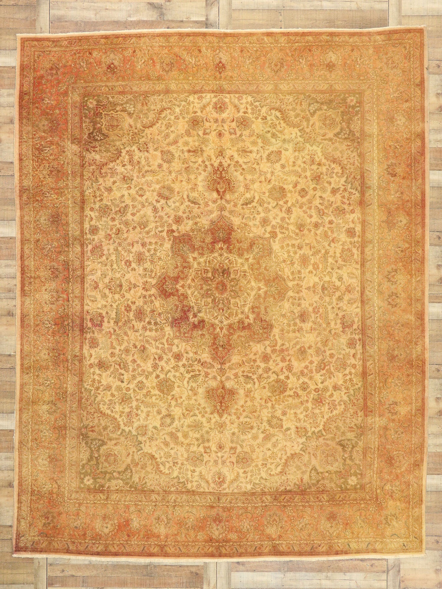 10 x 13 Vintage Persian Tabriz Rug 76376