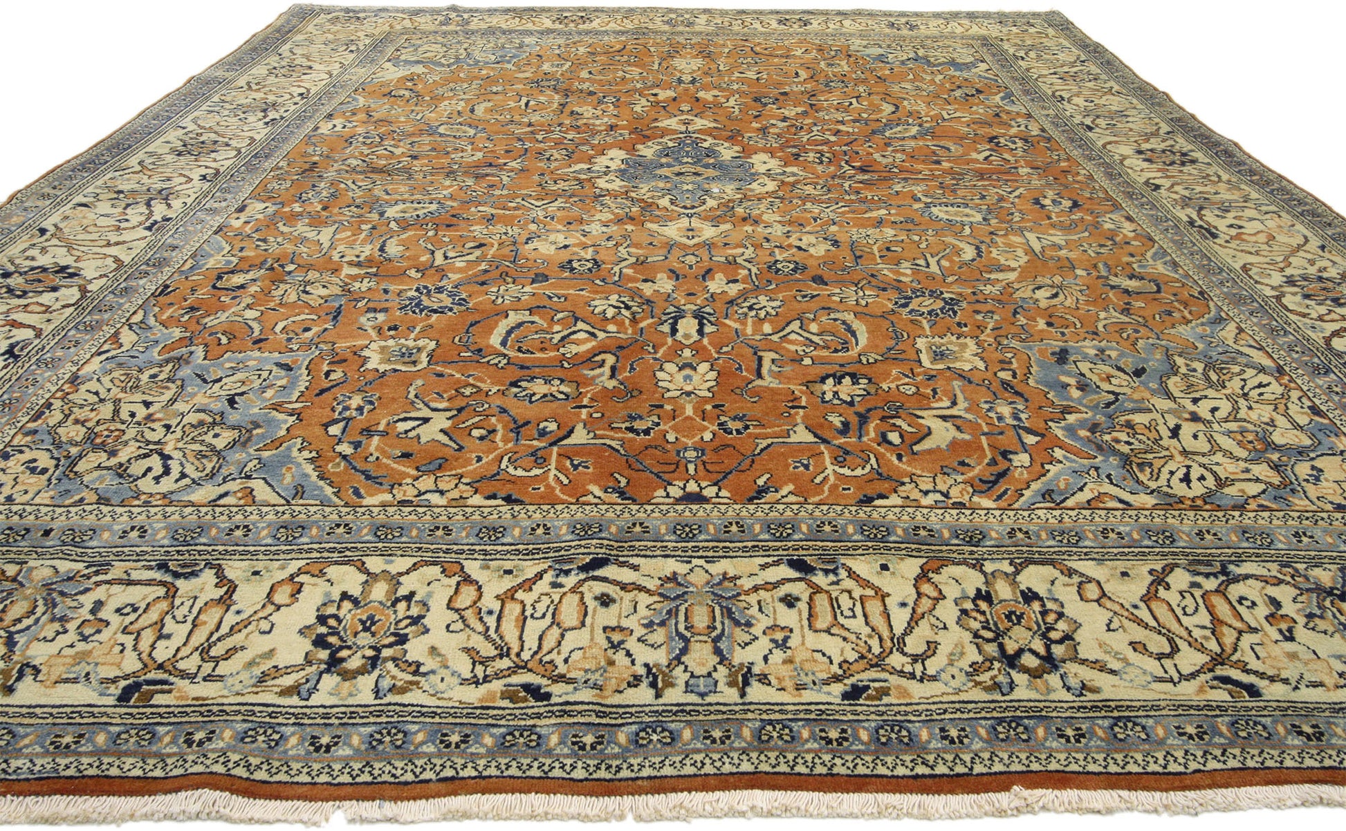 9 x 13 Vintage Mahal Rug 76421