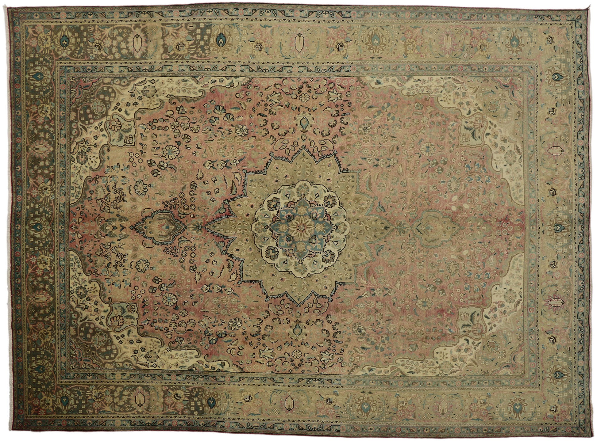 10 x 13 Vintage Persian Tabriz Rug 76446