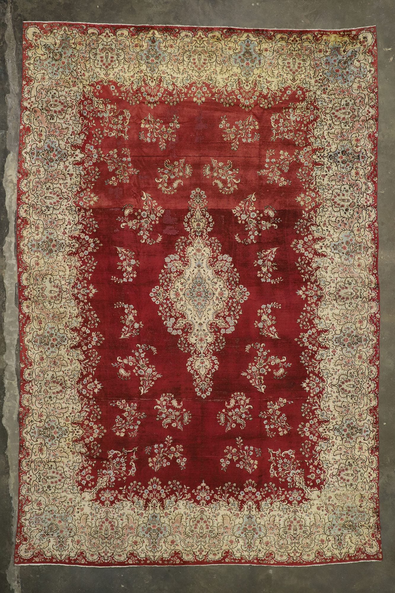11 x 17 Vintage Kerman Rug 76516