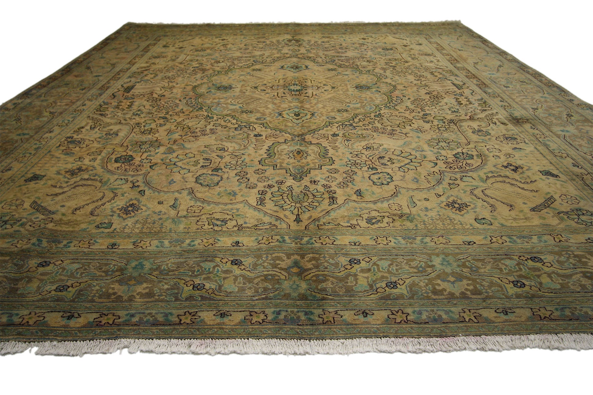 10 x 13 Vintage Persian Tabriz Rug 76542