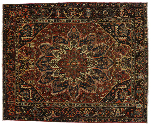 11 x 13 Antique Bakhtiari Rug 76562