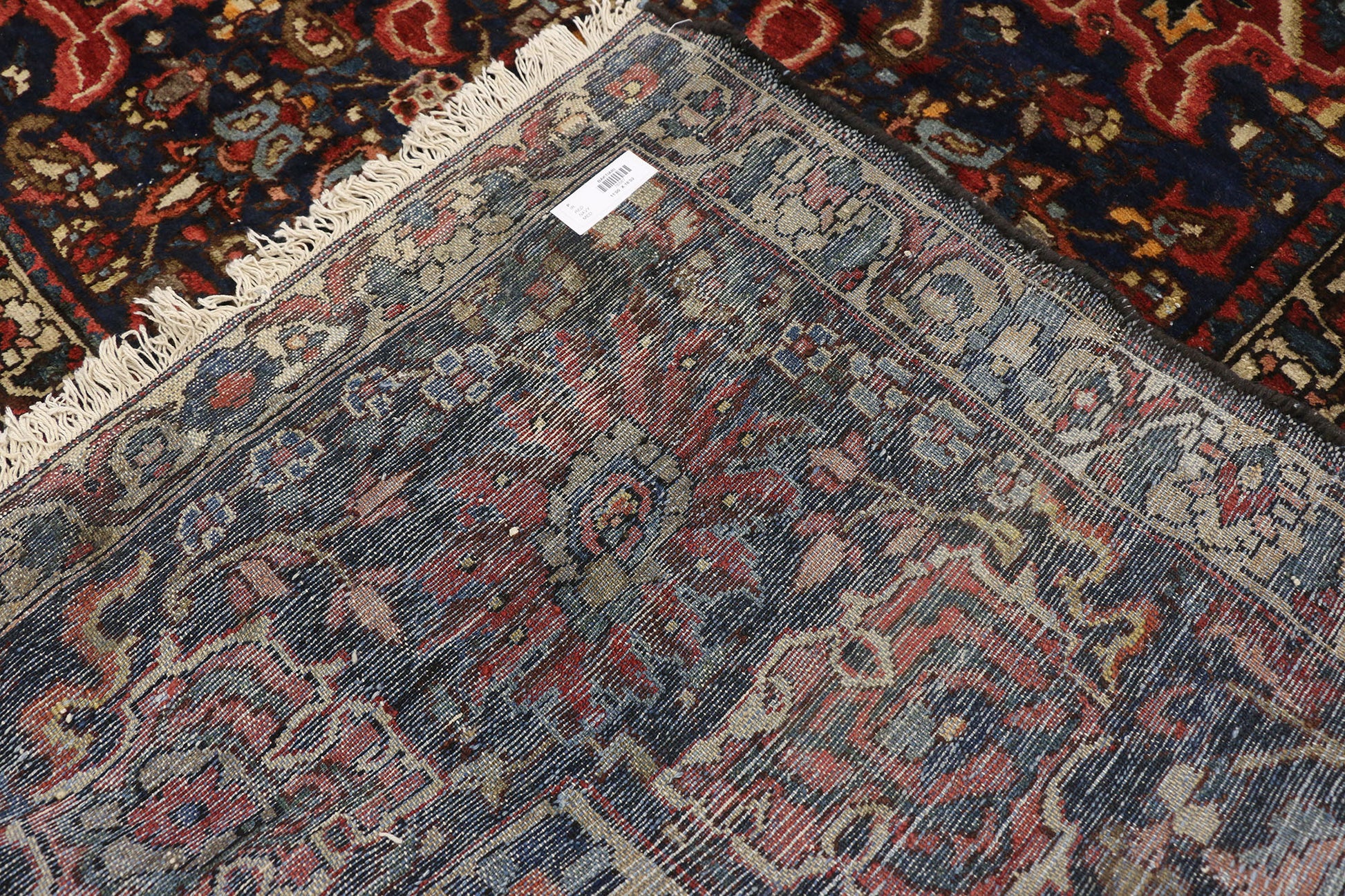 11 x 16 Antique Bakhtiari Rug 76587