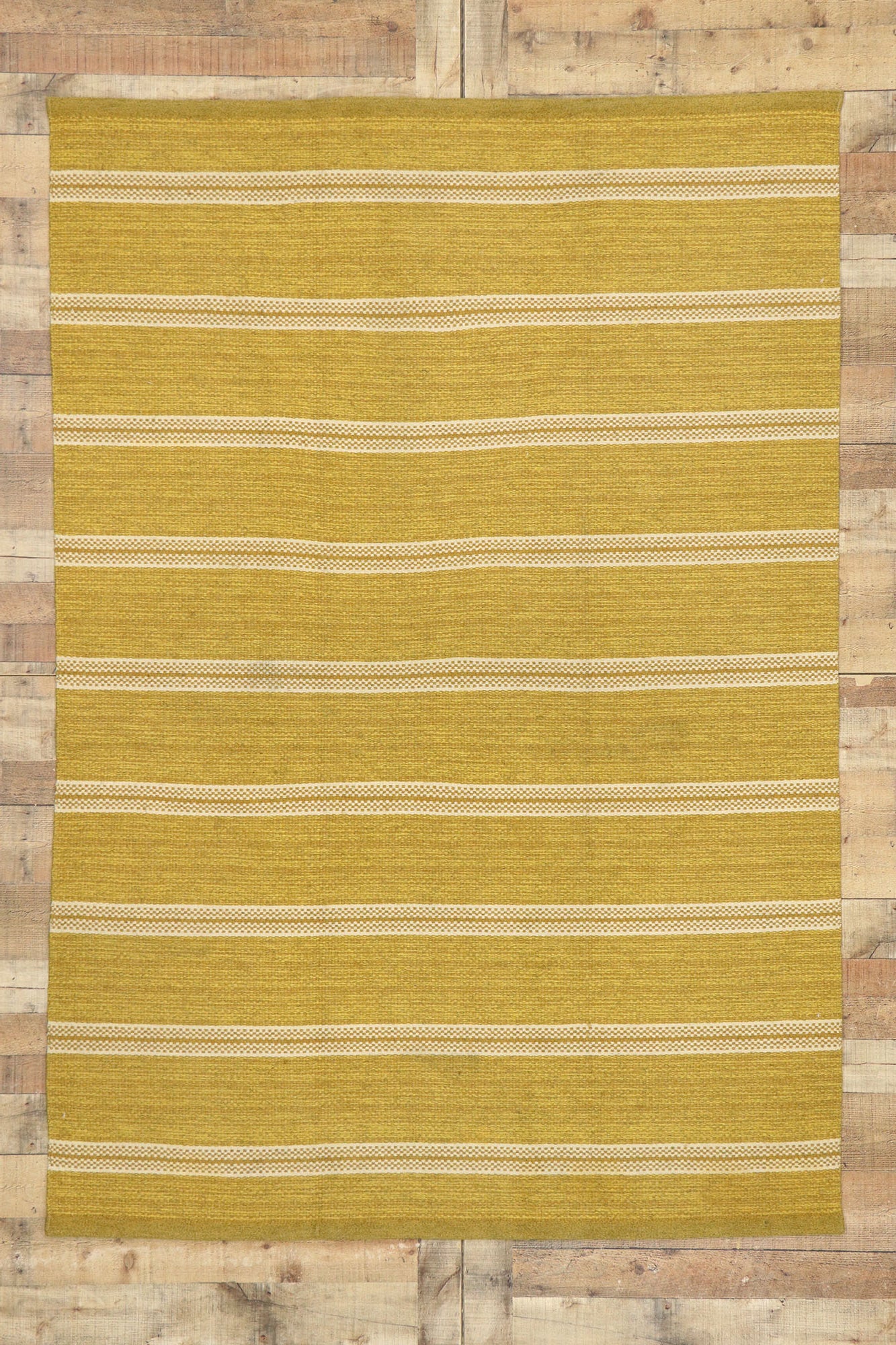 5 x 8 Vintage Gold Swedish Rollakan Rug 76644