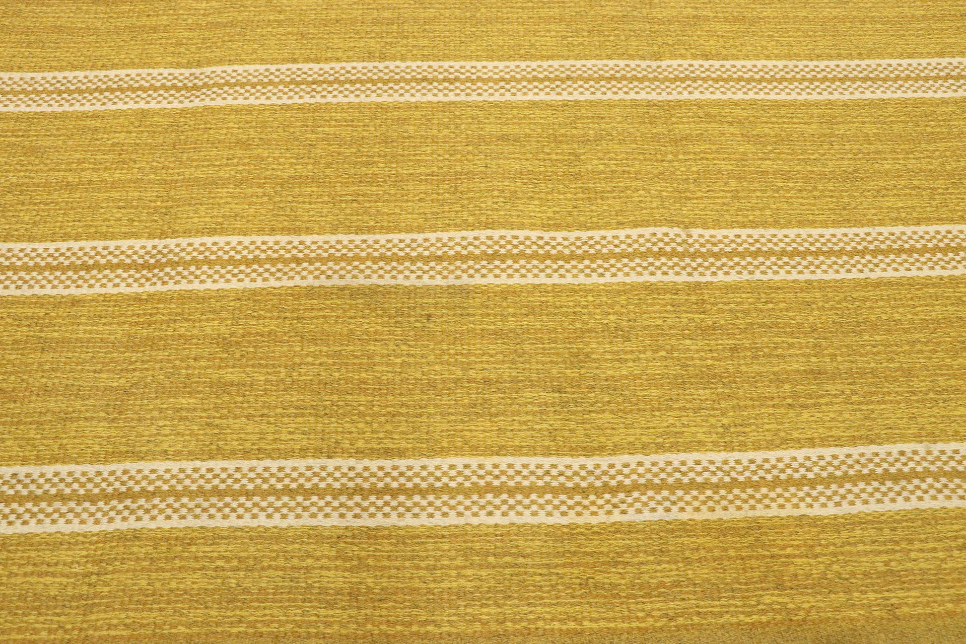 5 x 8 Vintage Gold Swedish Rollakan Rug 76644