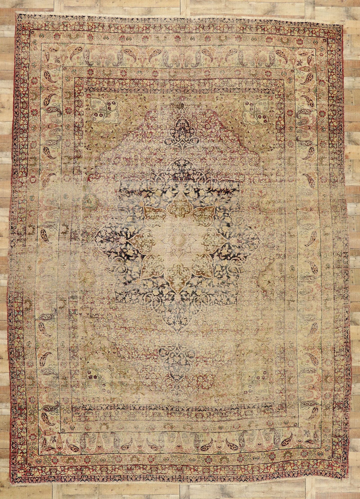 11 x 15 Antique Persian Kermanshah Rug 76730