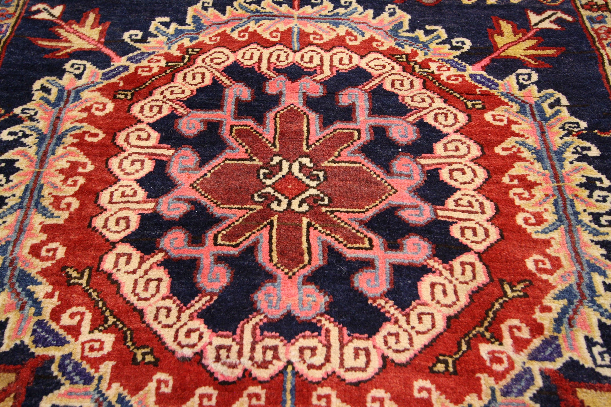 4 x 10 Vintage Persian Heriz Rug 76842