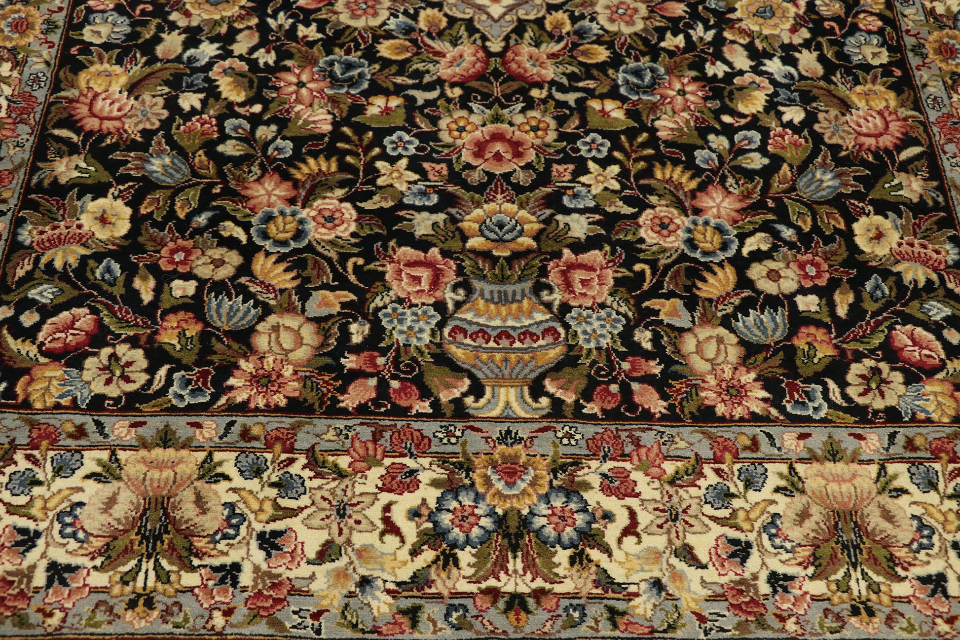 4 x 6 Vintage Pakistani Floral Rug 76854