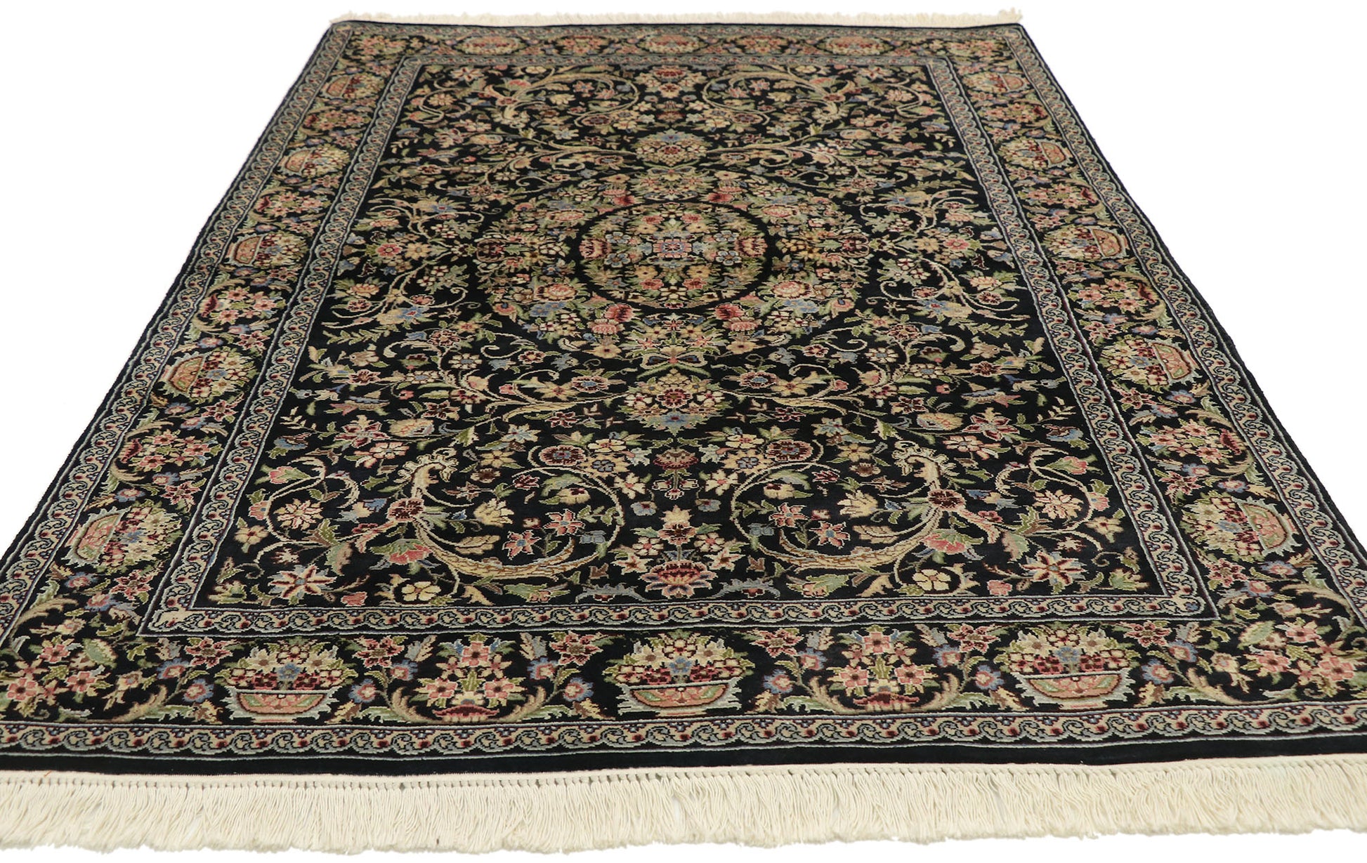 4 x 6 Vintage Pakistan Rug 76855