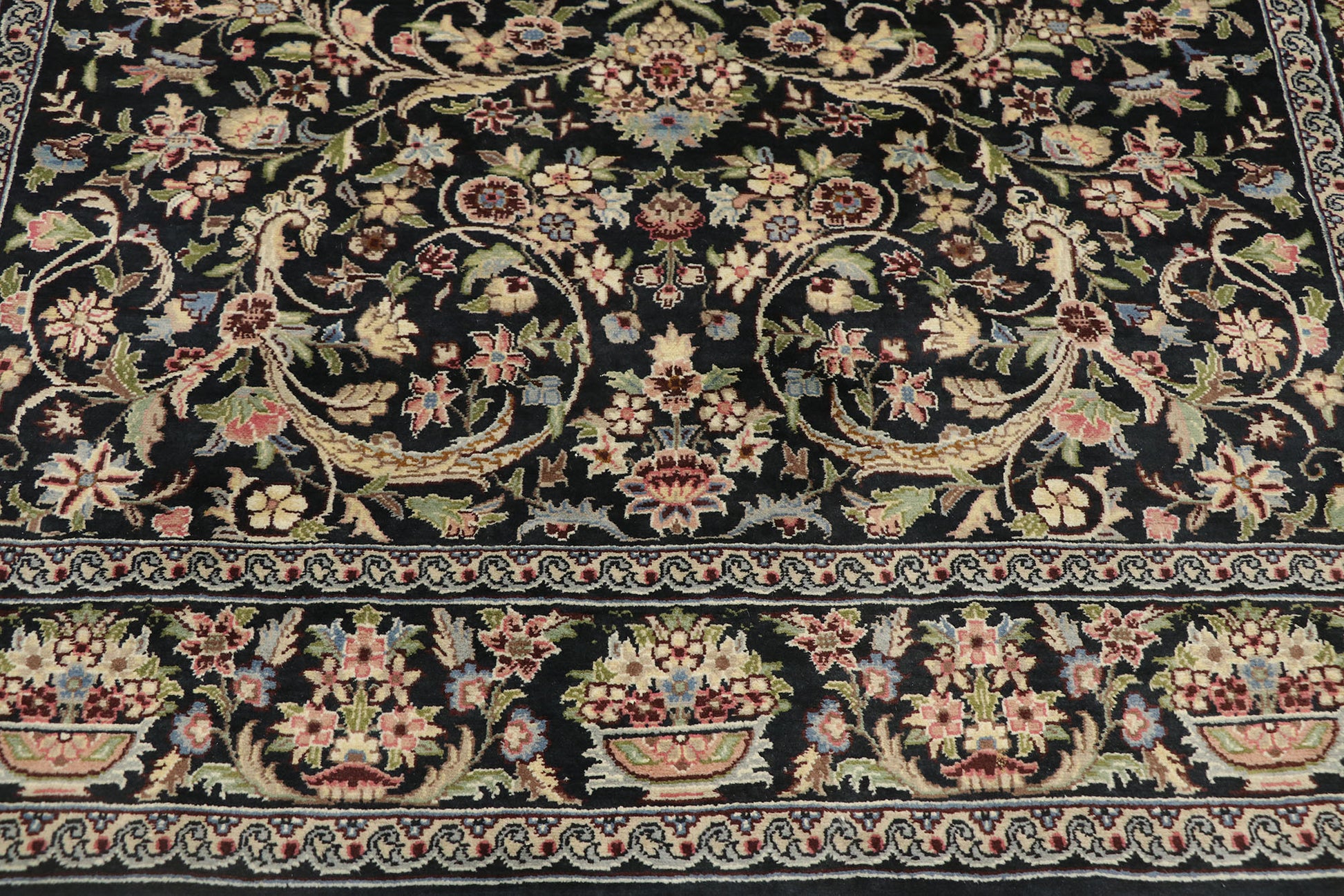 4 x 6 Vintage Pakistan Rug 76855
