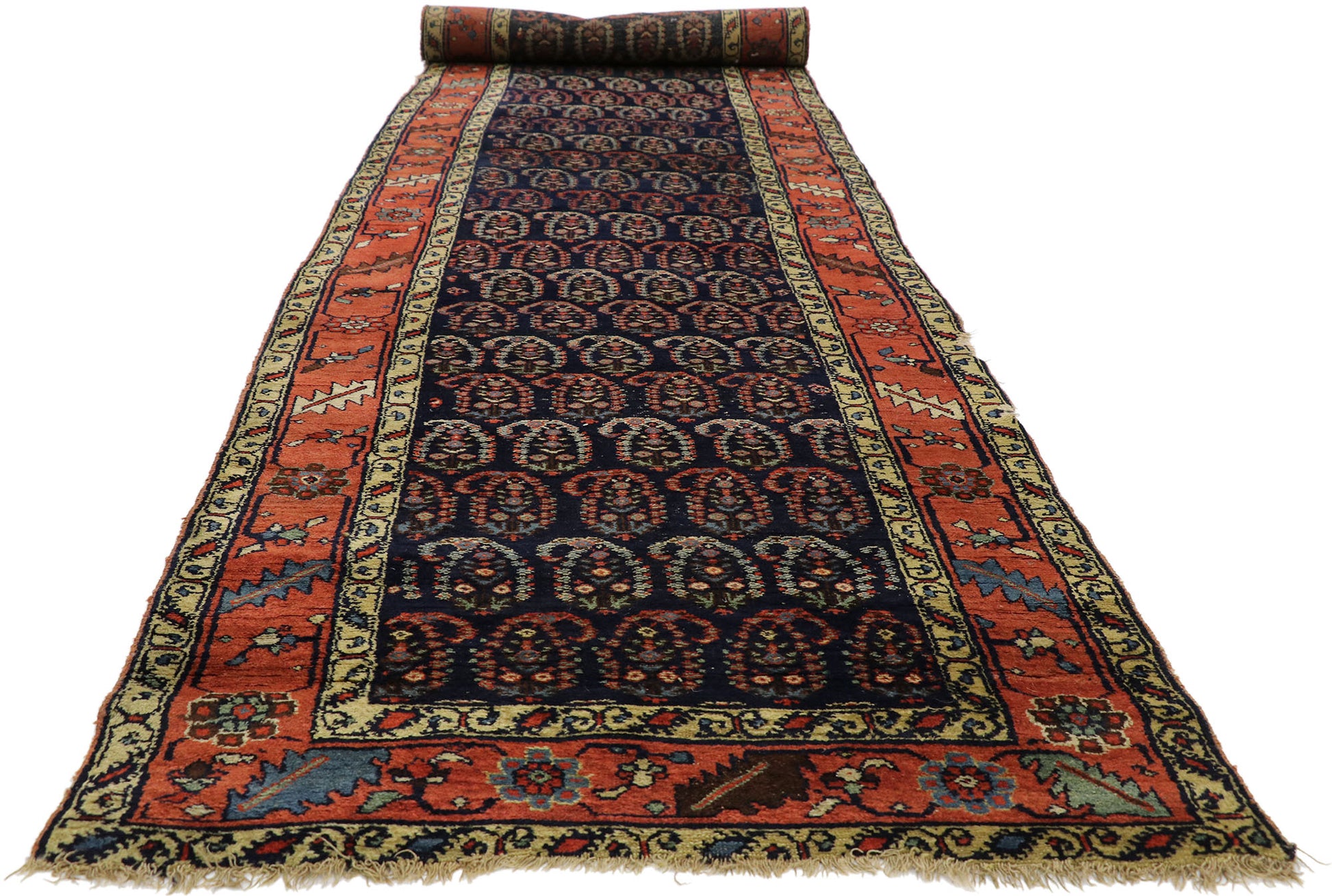 4 x 17 Antique Bijar Rug 76944