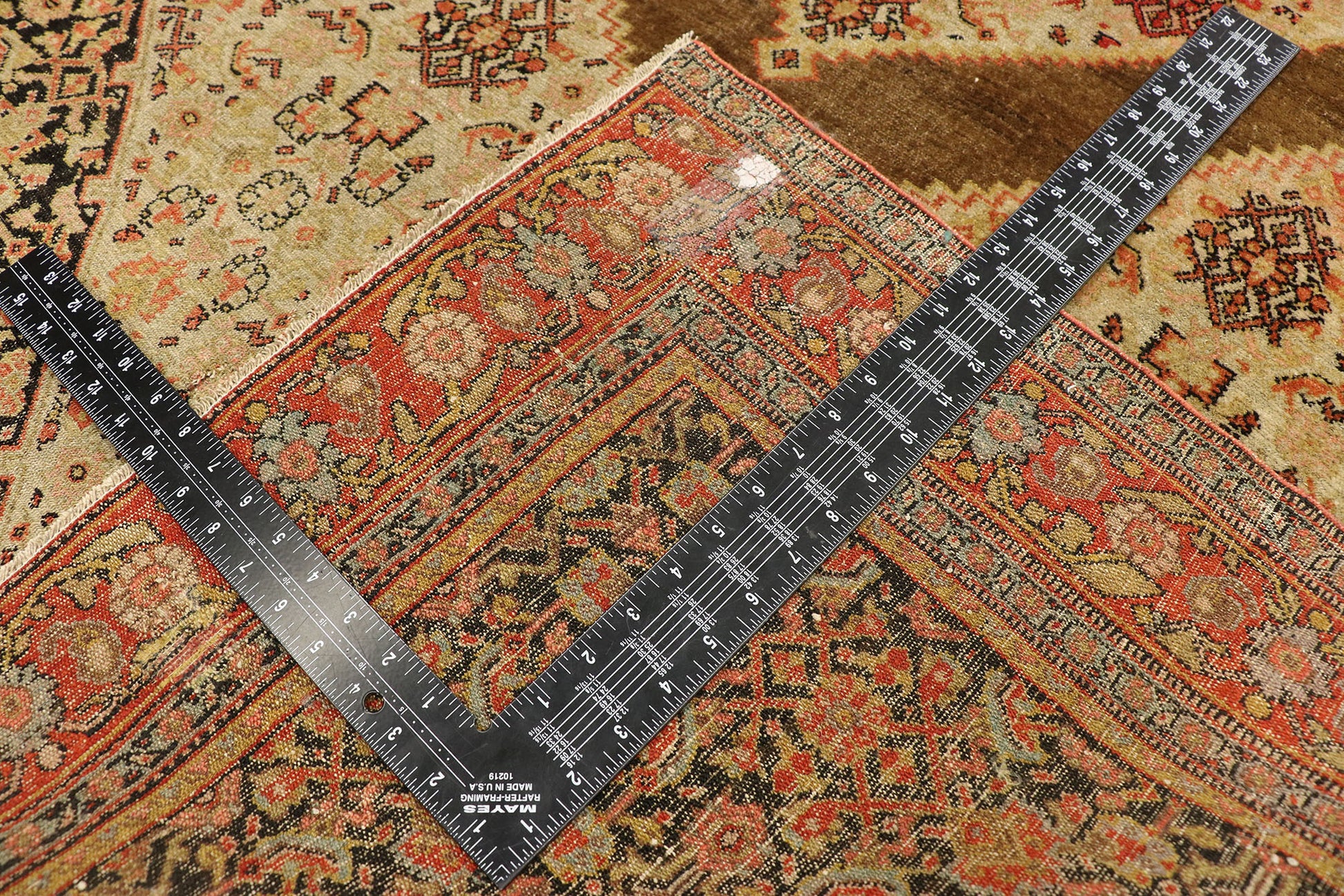 4 x 6 Antique Persian Senneh Rug 76956