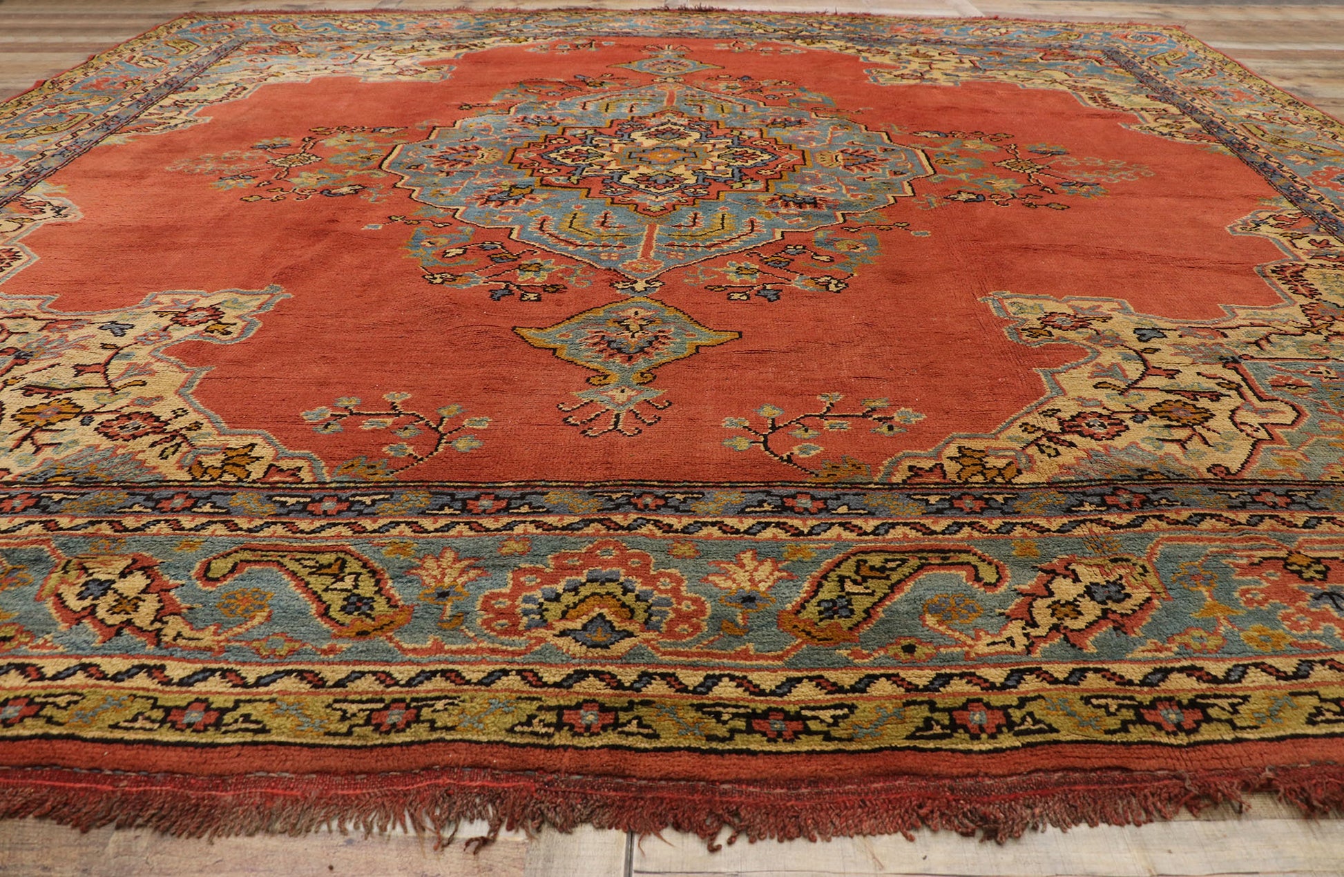 12 x 14 Antique Oushak Rug 77048
