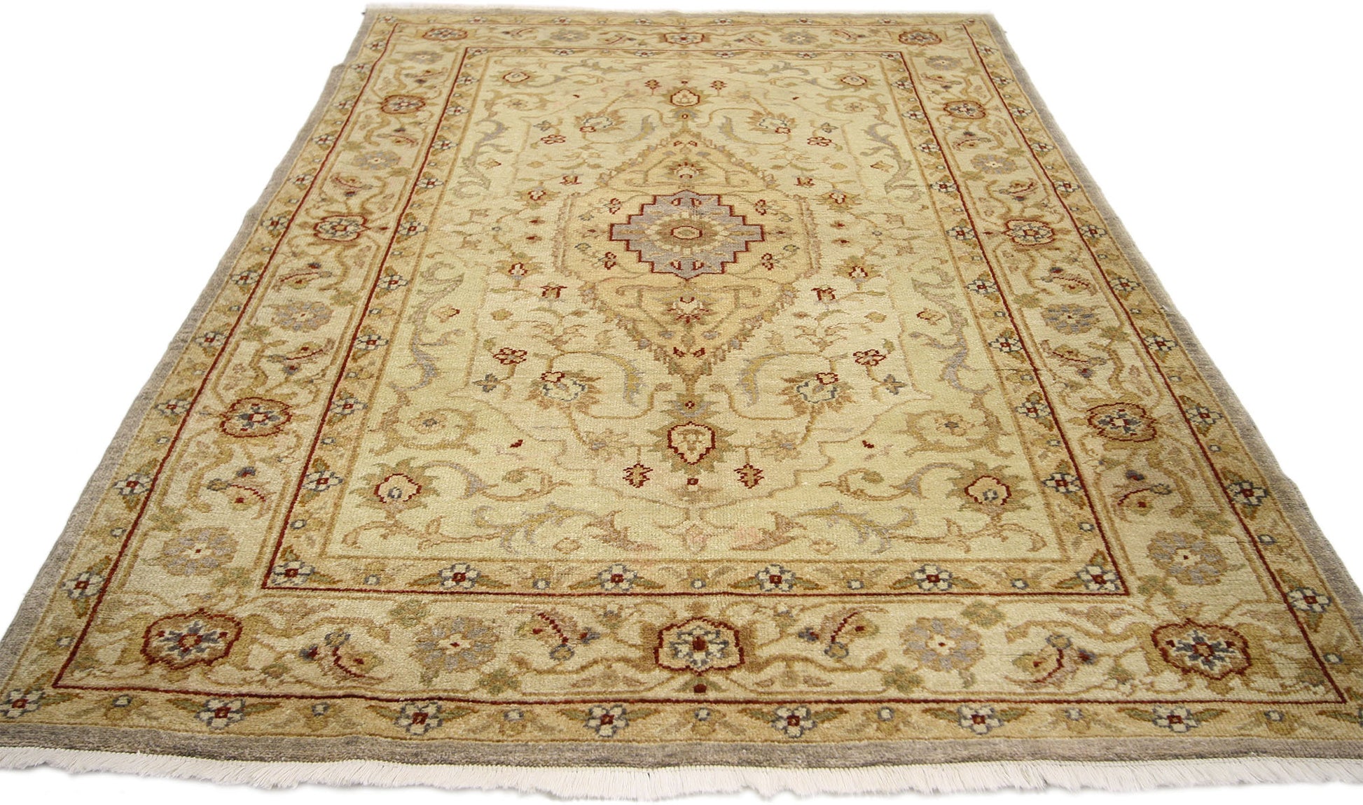 4 x 6 Vintage Pakistani Rug 77184