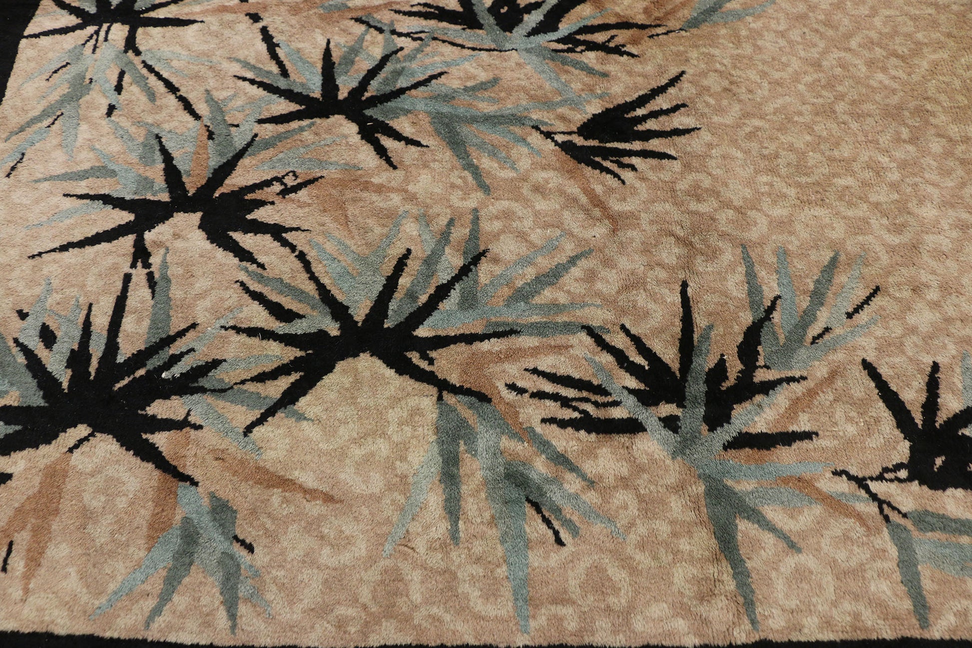 8 x 8 Antique Chinese Art Deco Rug 77240