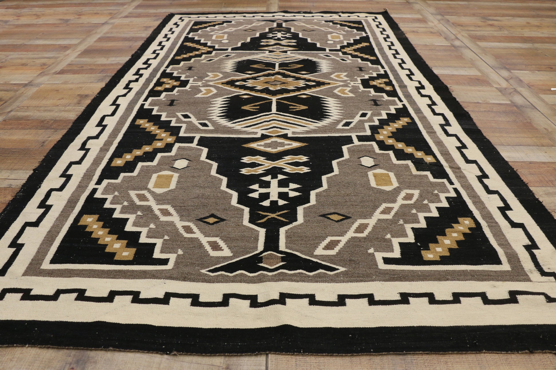 6 x 10 Antique Two Grey Hills Navajo Rug 77275