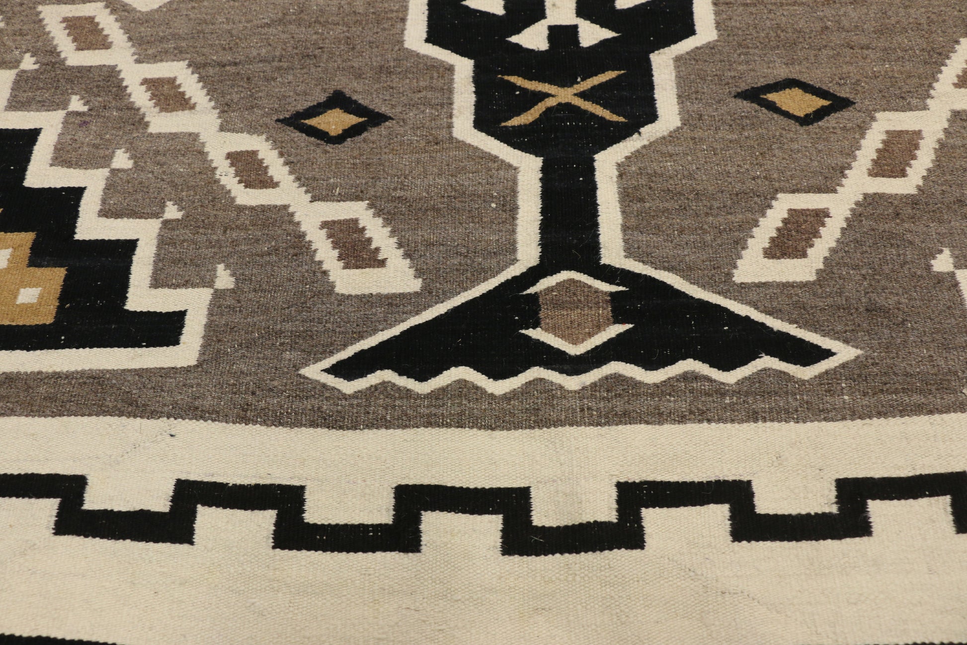 6 x 10 Antique Two Grey Hills Navajo Rug 77275