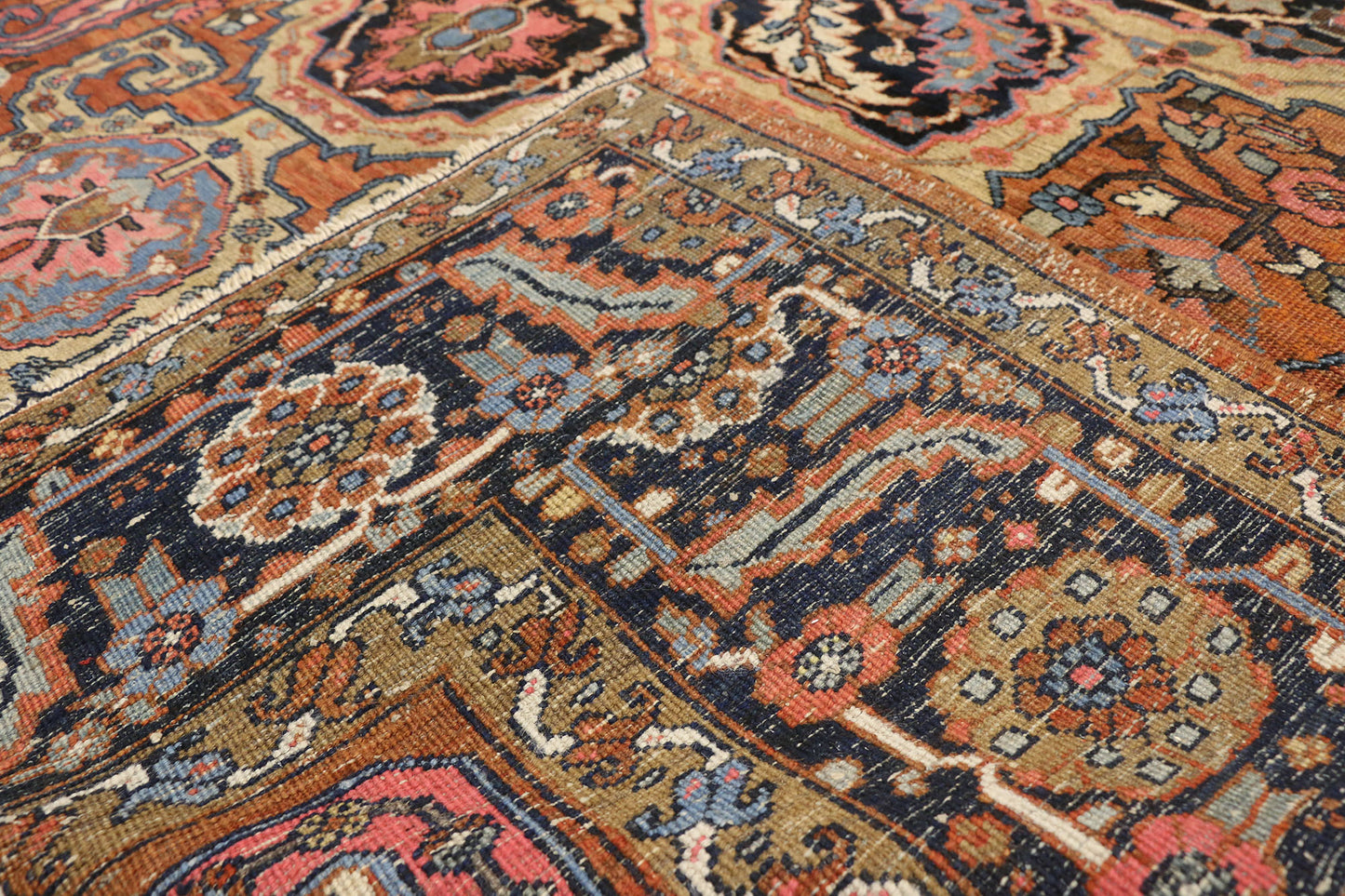 8 x 11 Antique Persian Heriz Rug 77282