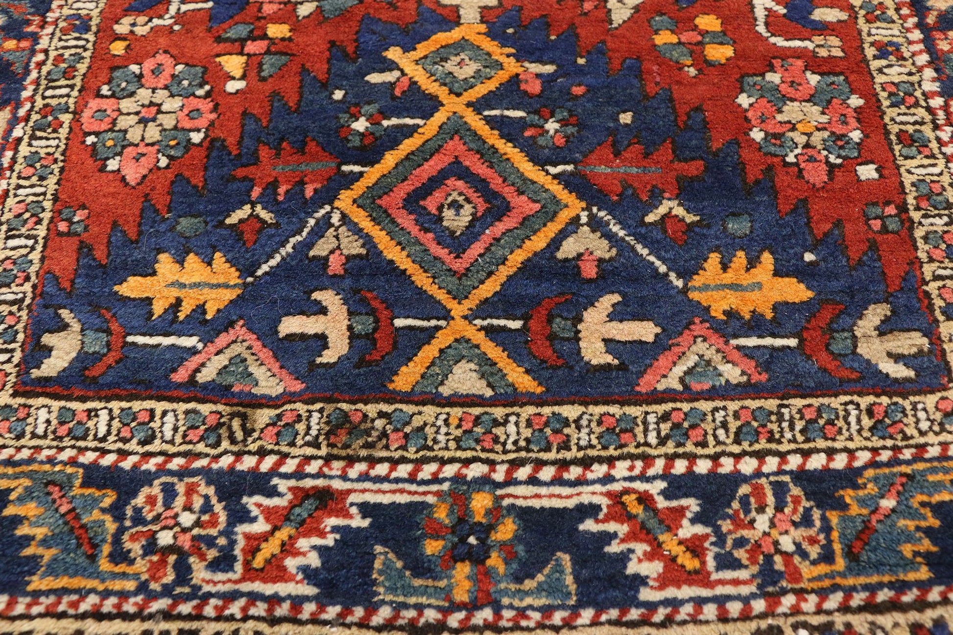 3 x 11 Antique Heriz Rug 77303