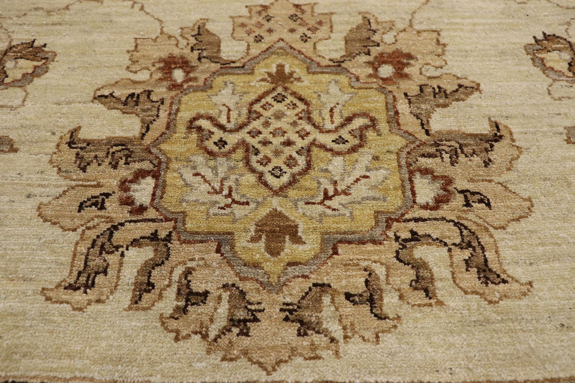 9 x 11 Vintage-Inspired Oushak Rug 77348