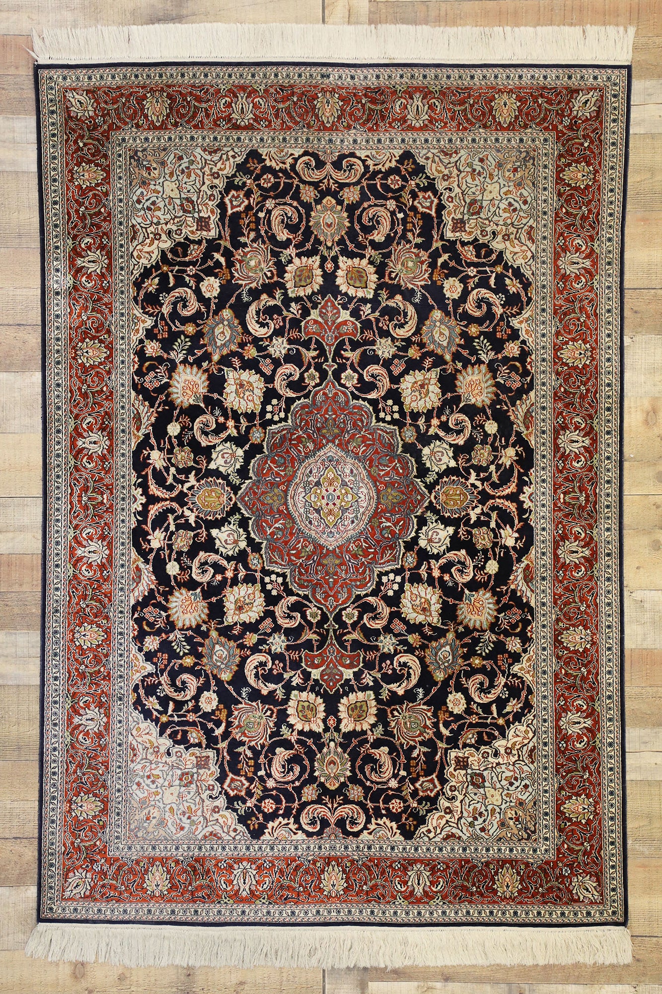 4 x 6 Vintage Silk Kashan Rug 77371