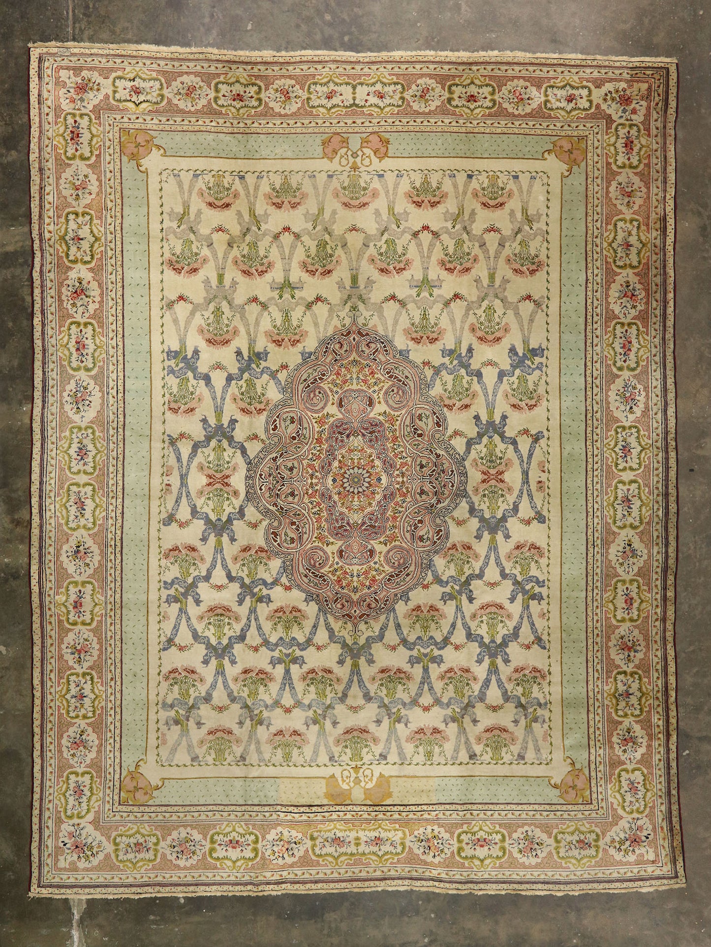 15 x 19 Antique Turkish Hereke Rug 77433