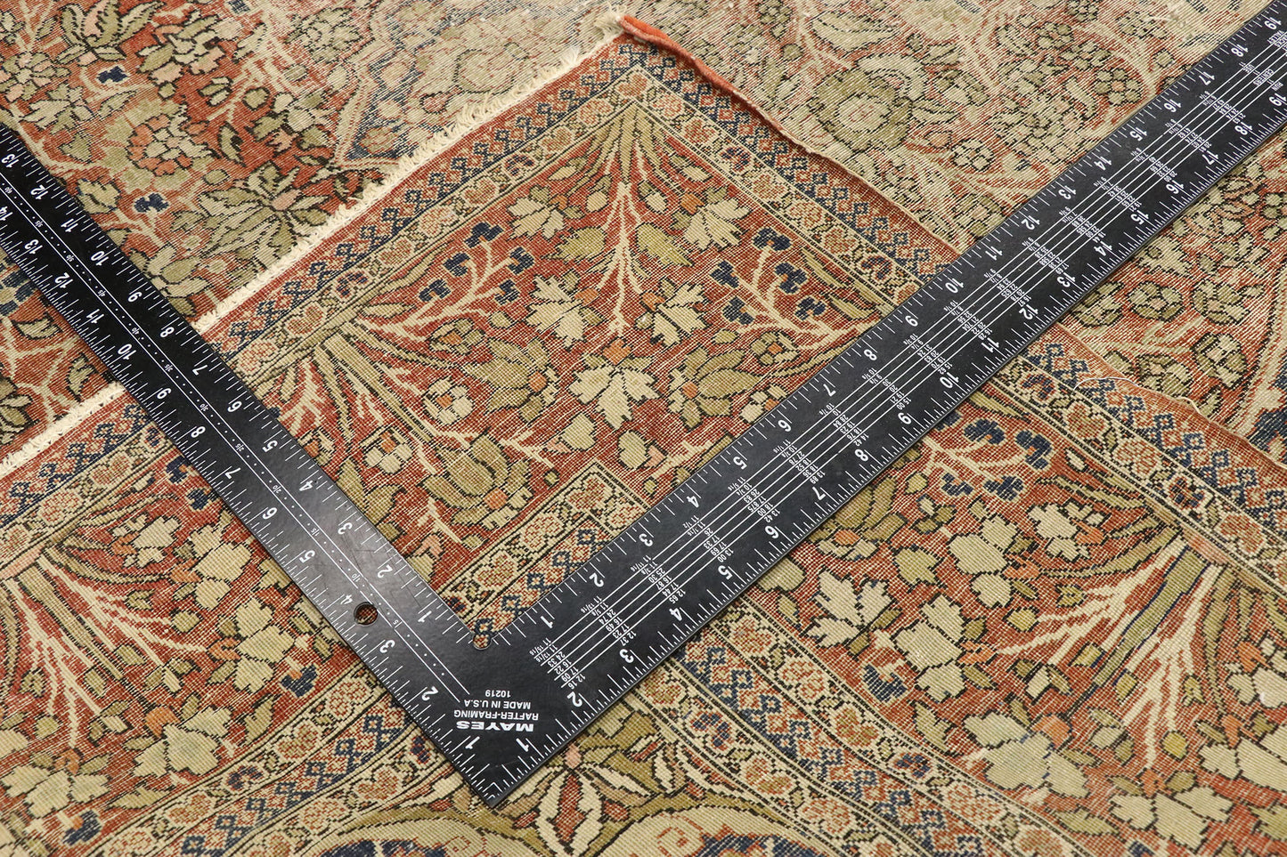 4 x 7 Antique Persian Mohtesham Kashan Rug 77444