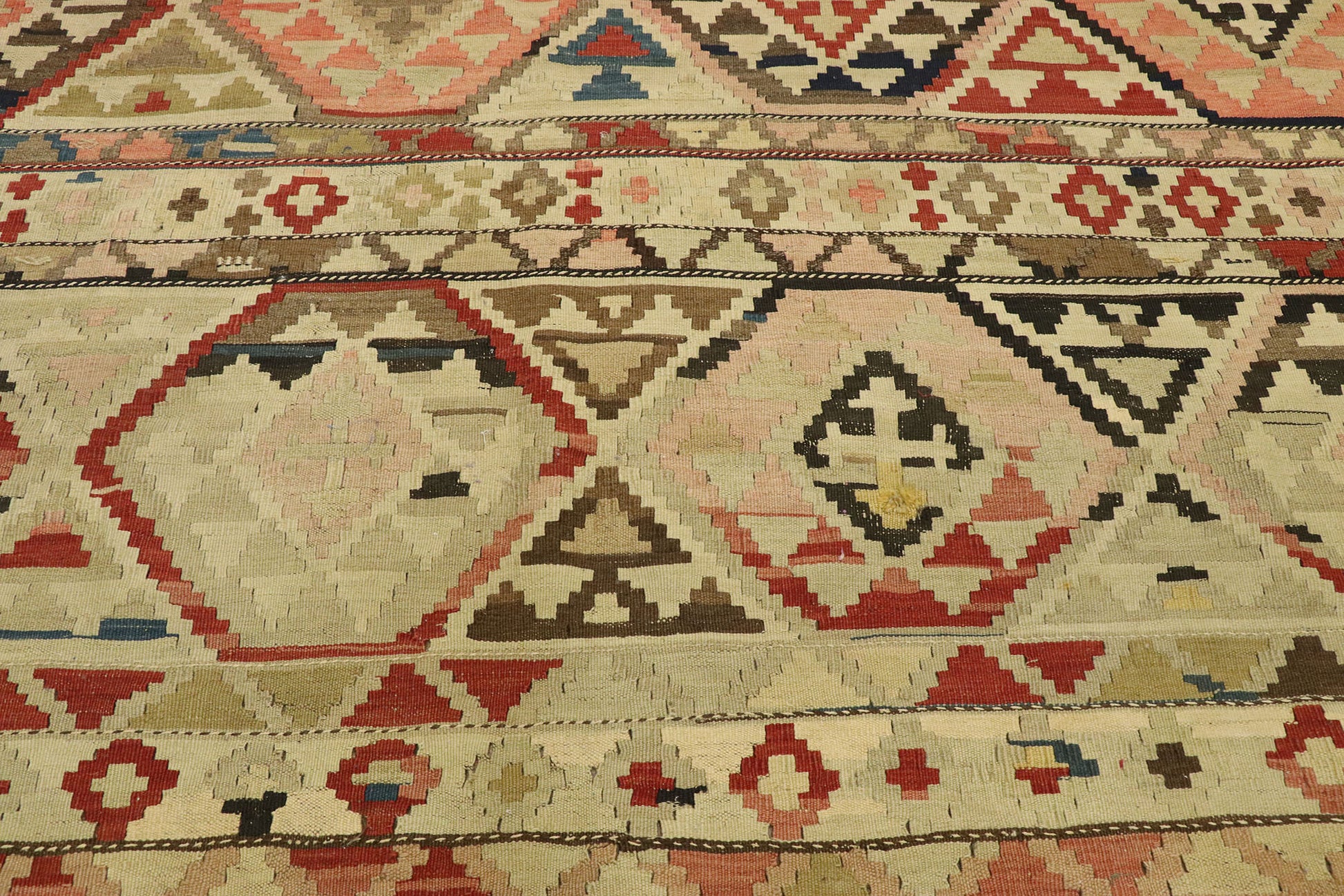 5 x 10 Antique Russian Kilim Rug 77457