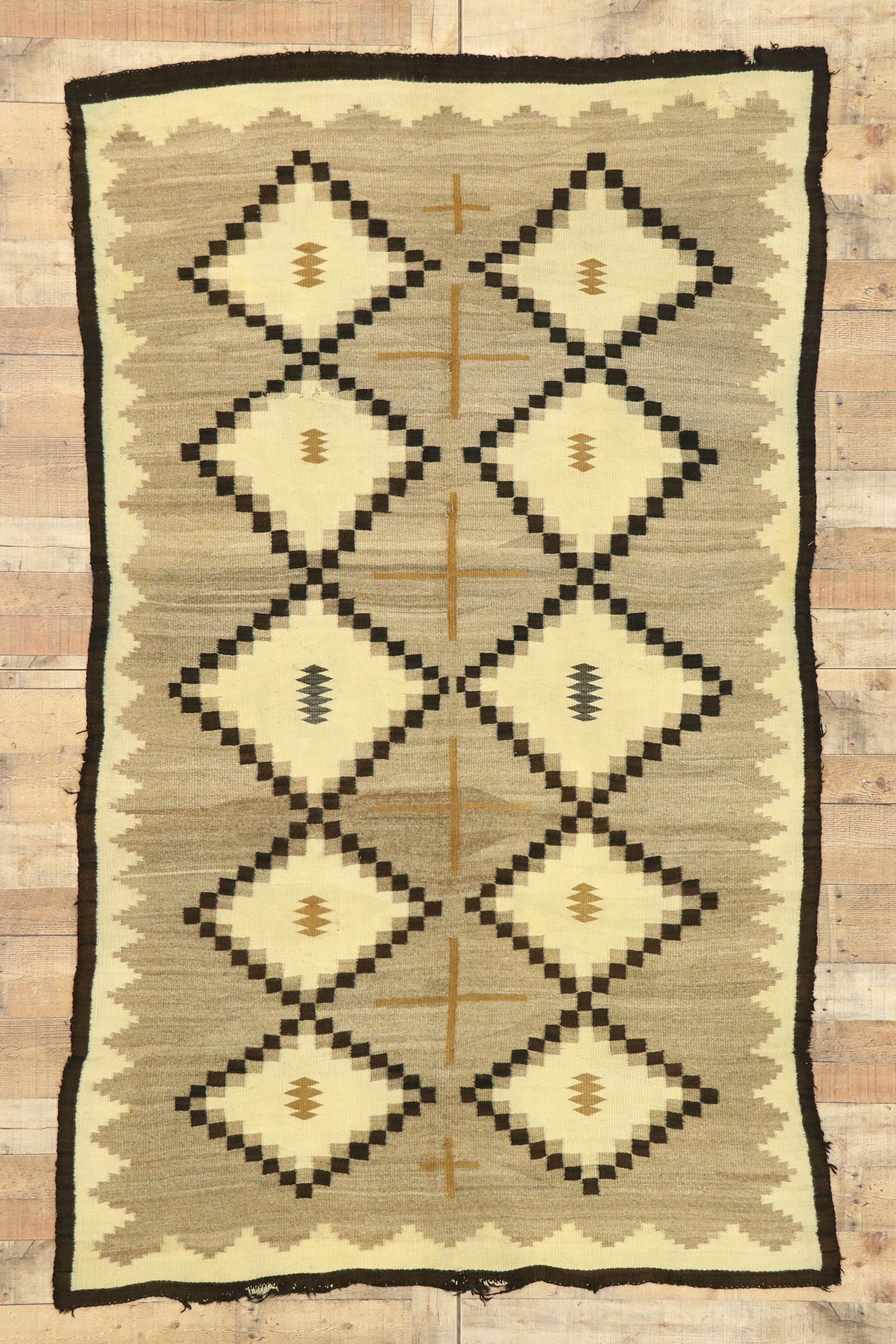 5 x 8 Antique Crystal Navajo Rug 77459