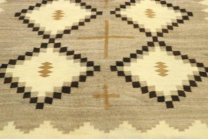 5 x 8 Antique Crystal Navajo Rug 77459