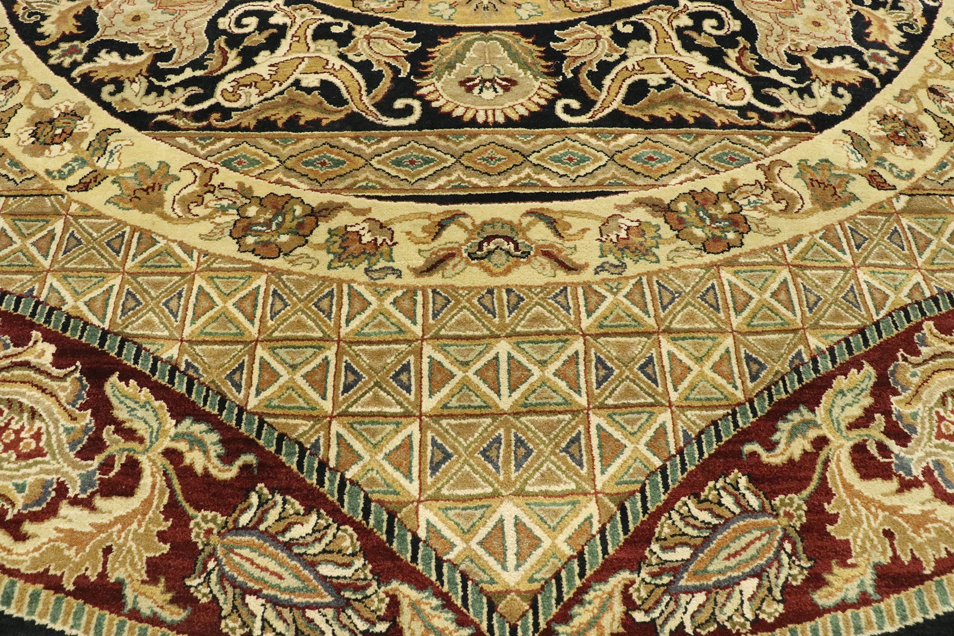 10 x 10 Vintage Indian Round Area Rug 77467