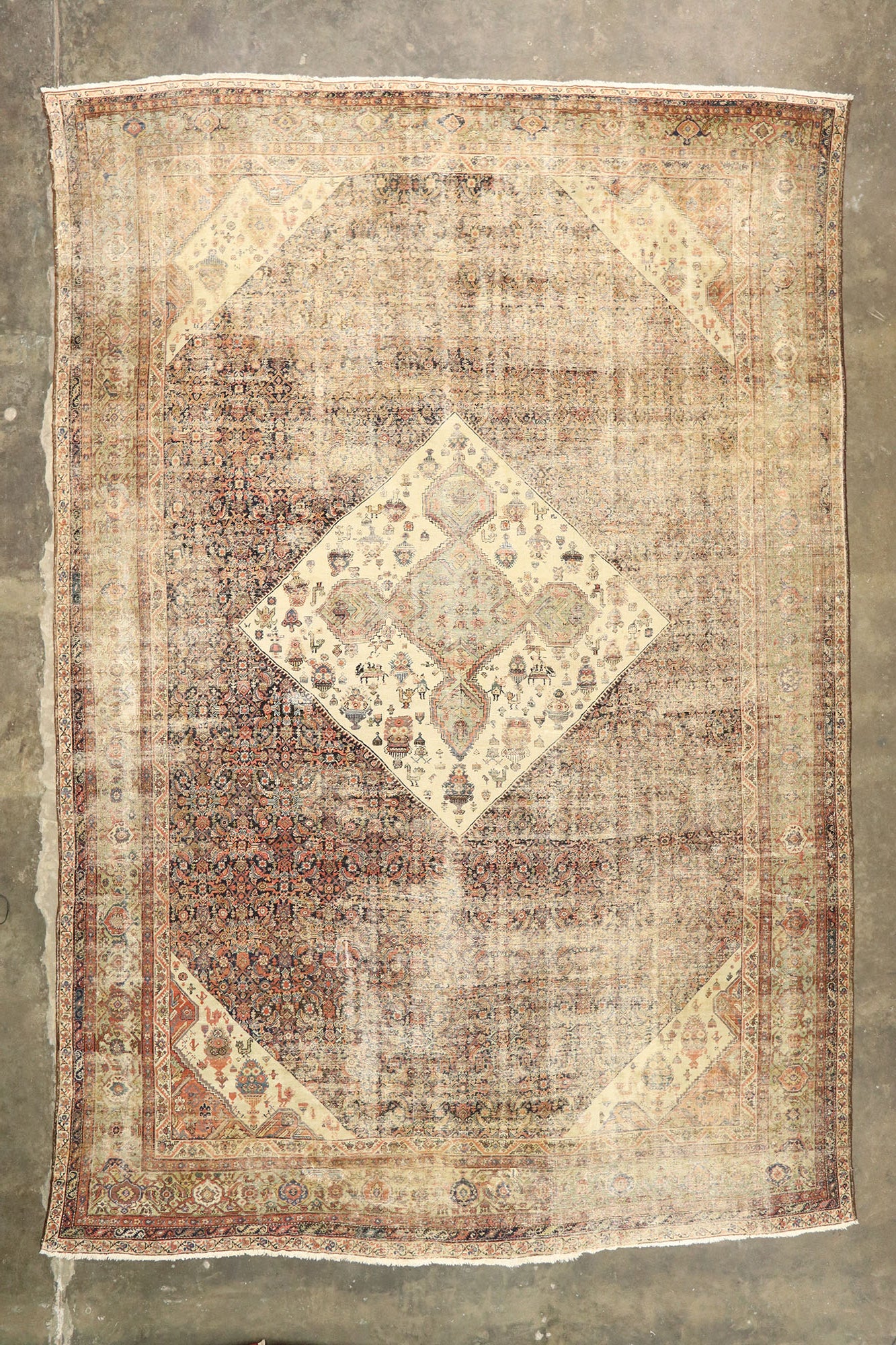 13 x 19 Antique Persian Sultanabad Rug 77471