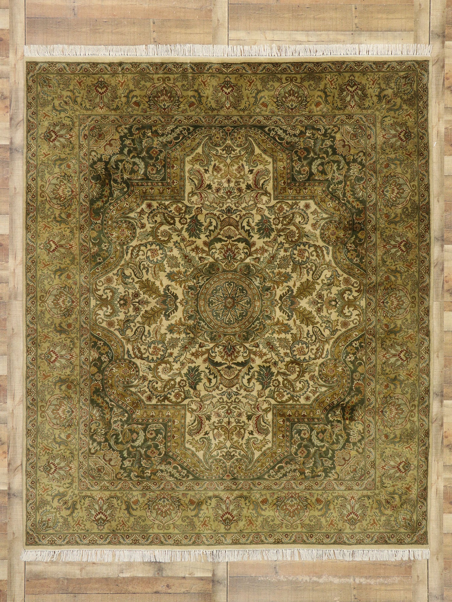 8 x 10 Vintage Indian Botanical Rug 77479