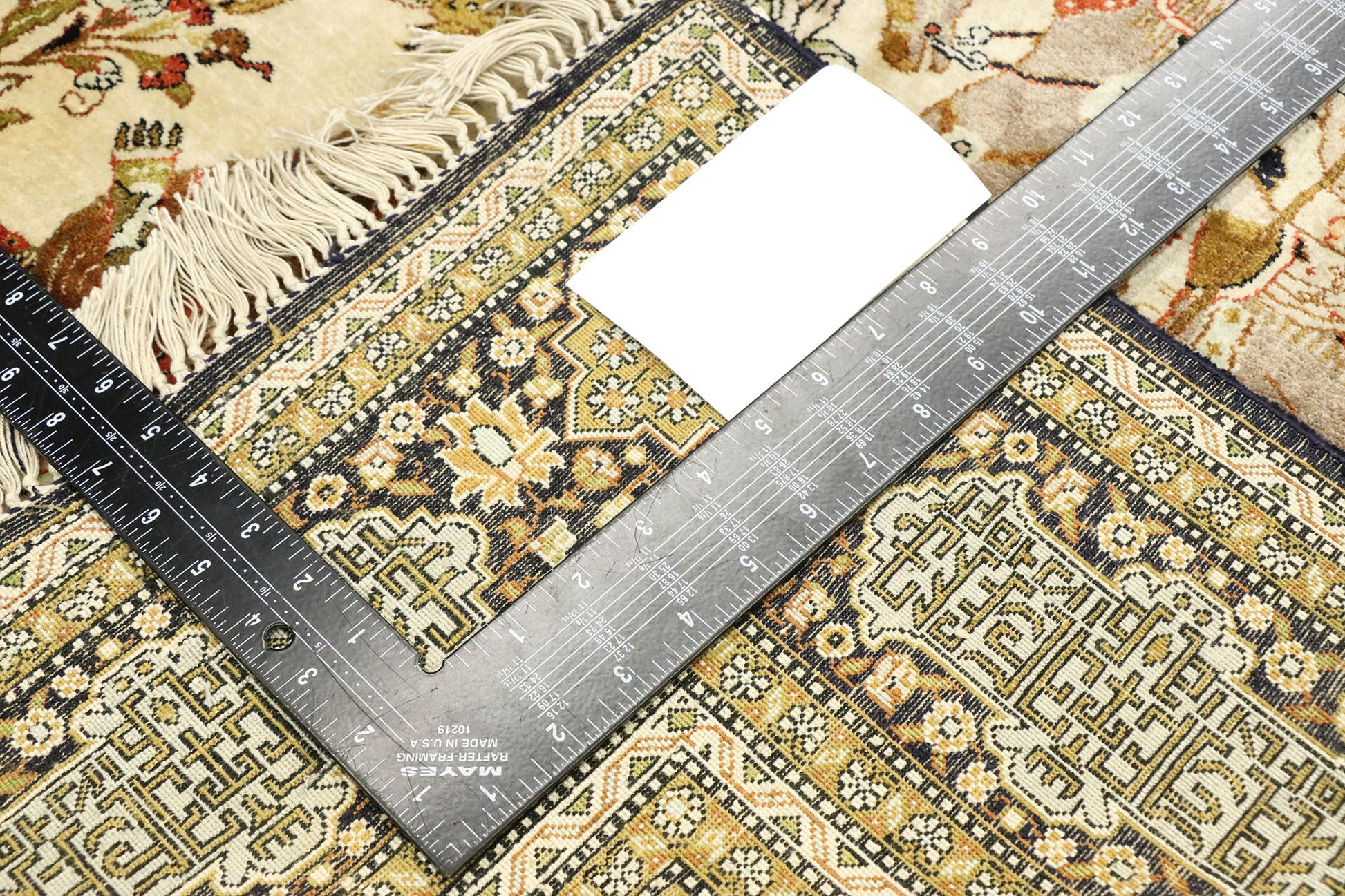 5 x 7 Vintage Persian Qum Hunting Rug 77512