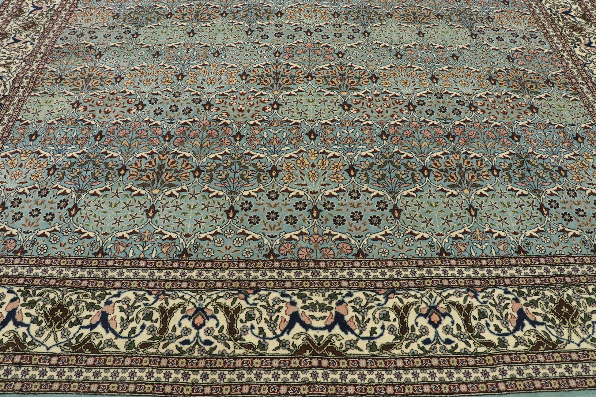 8 x 11 Vintage Turkish Harker Rug 77535
