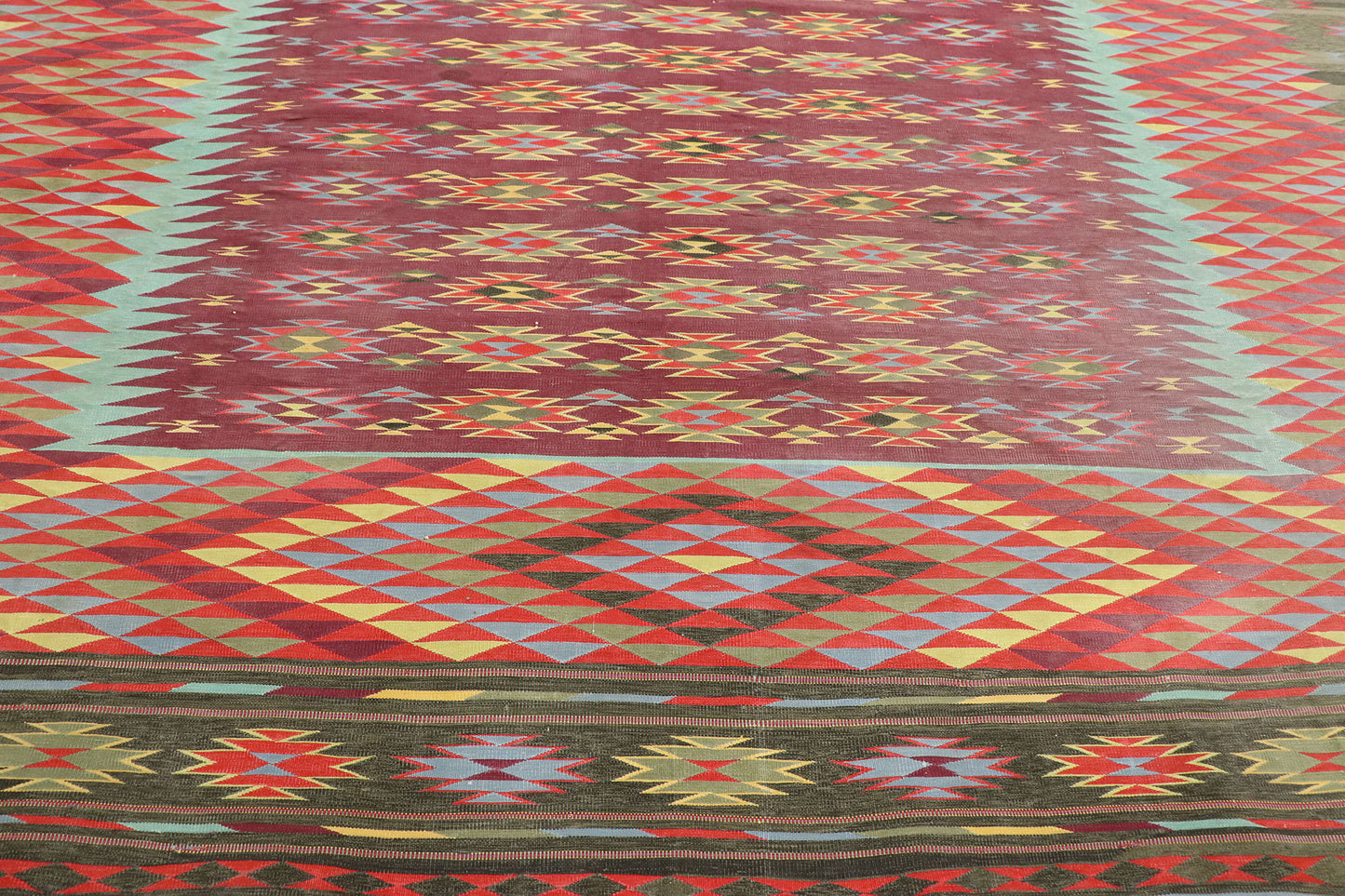 10 x 21 Vintage Indian Dhurrie Rug 77540