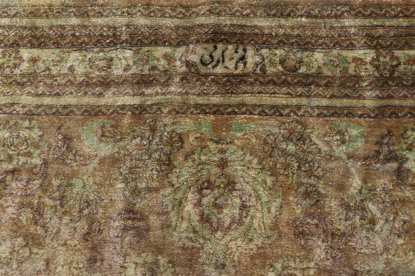 8 x 11 Vintage Persian Silk Qum Rug 77706