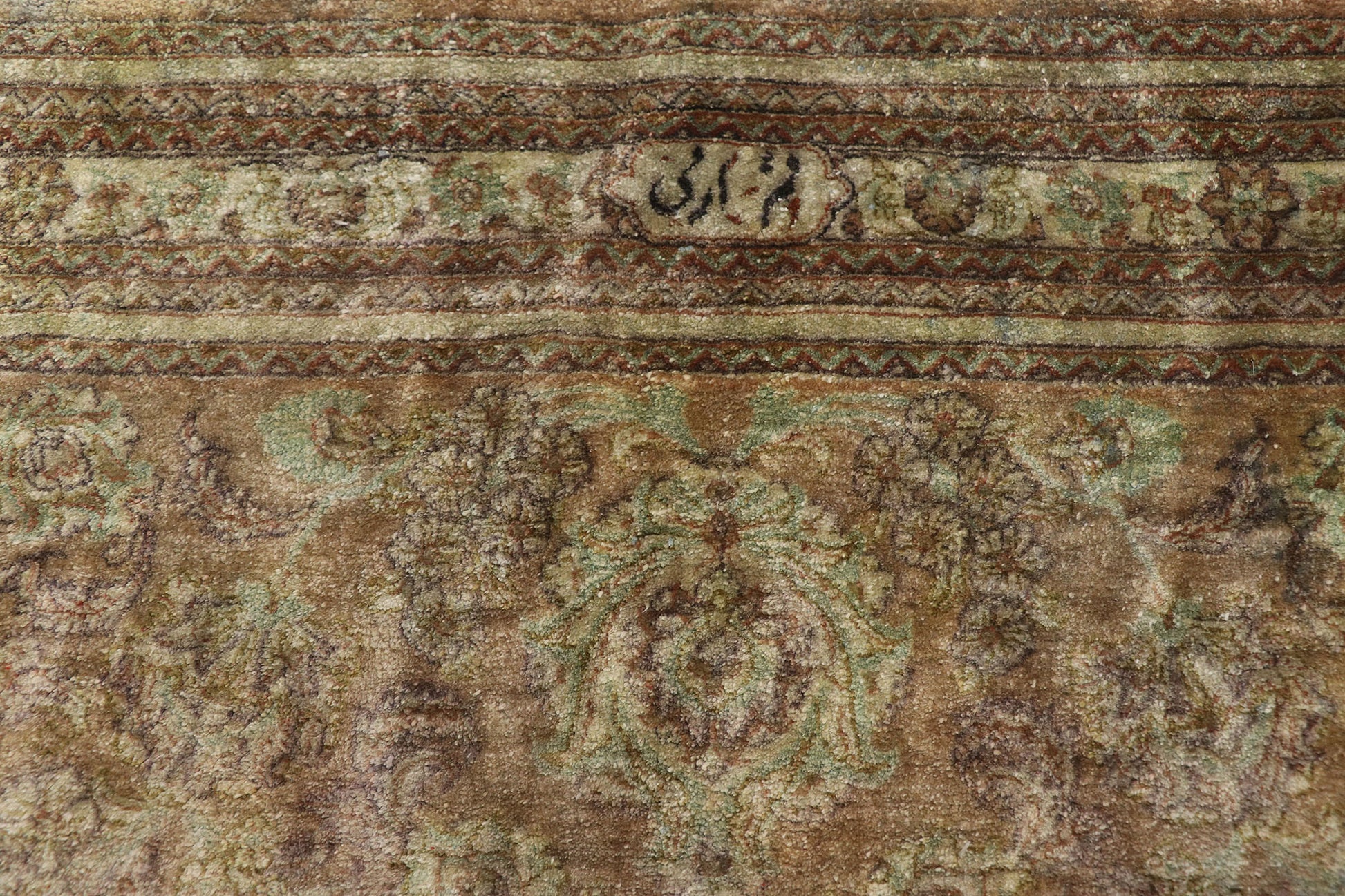 8 x 11 Vintage Persian Silk Qum Rug 77706