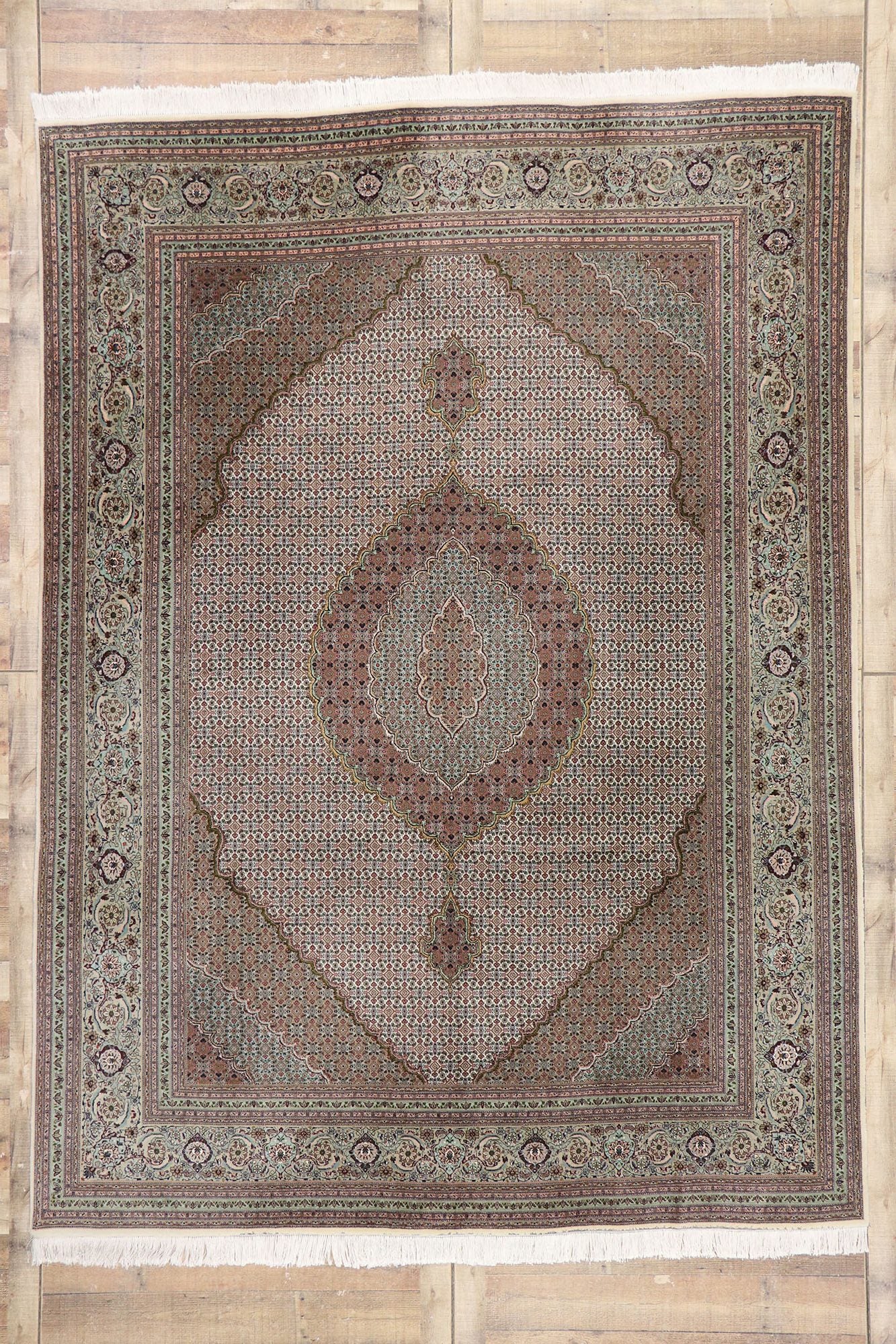 8 x 11 Vintage Persian Mahi Tabriz Rug 77791
