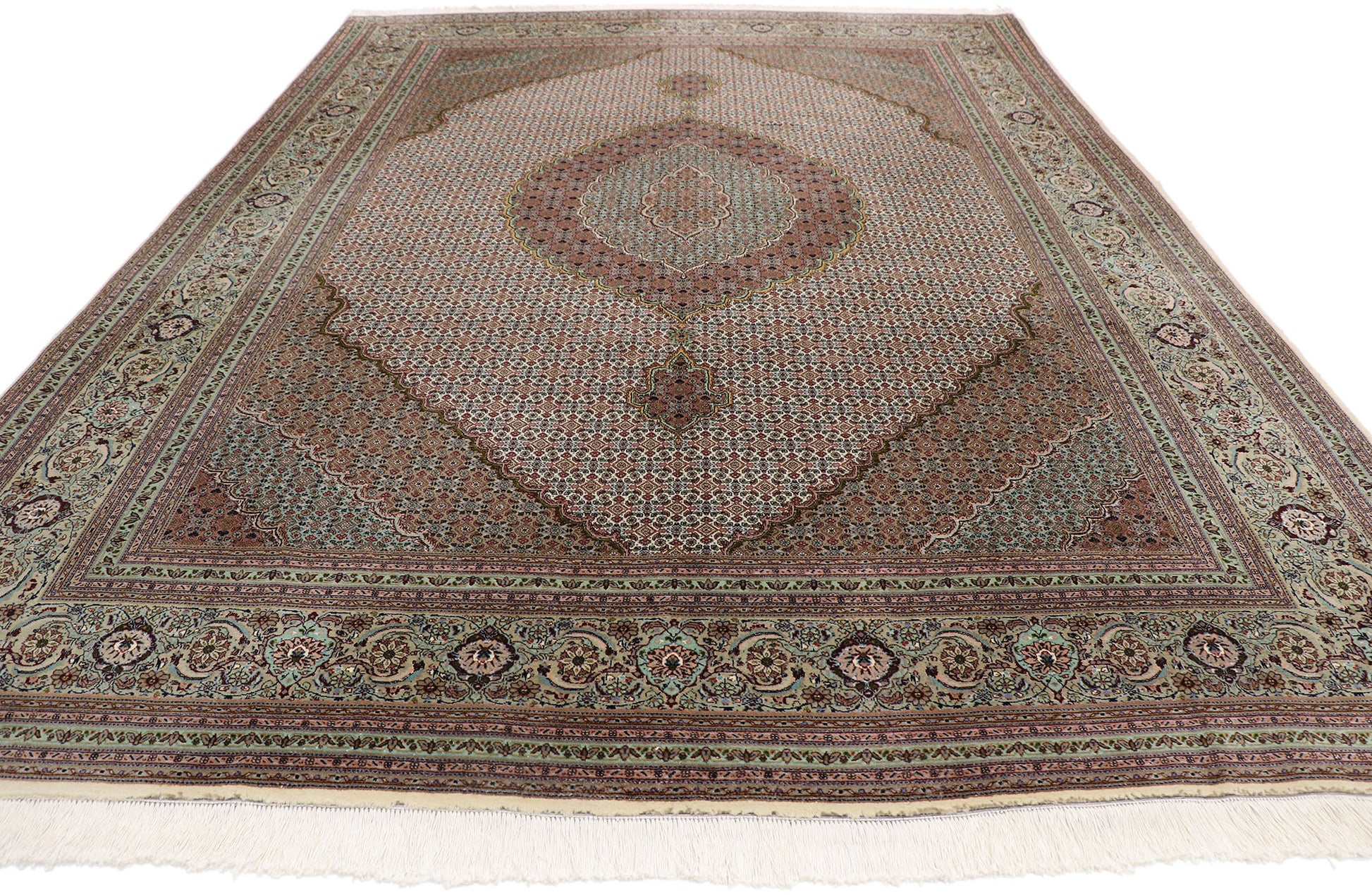 8 x 11 Vintage Persian Mahi Tabriz Rug 77791